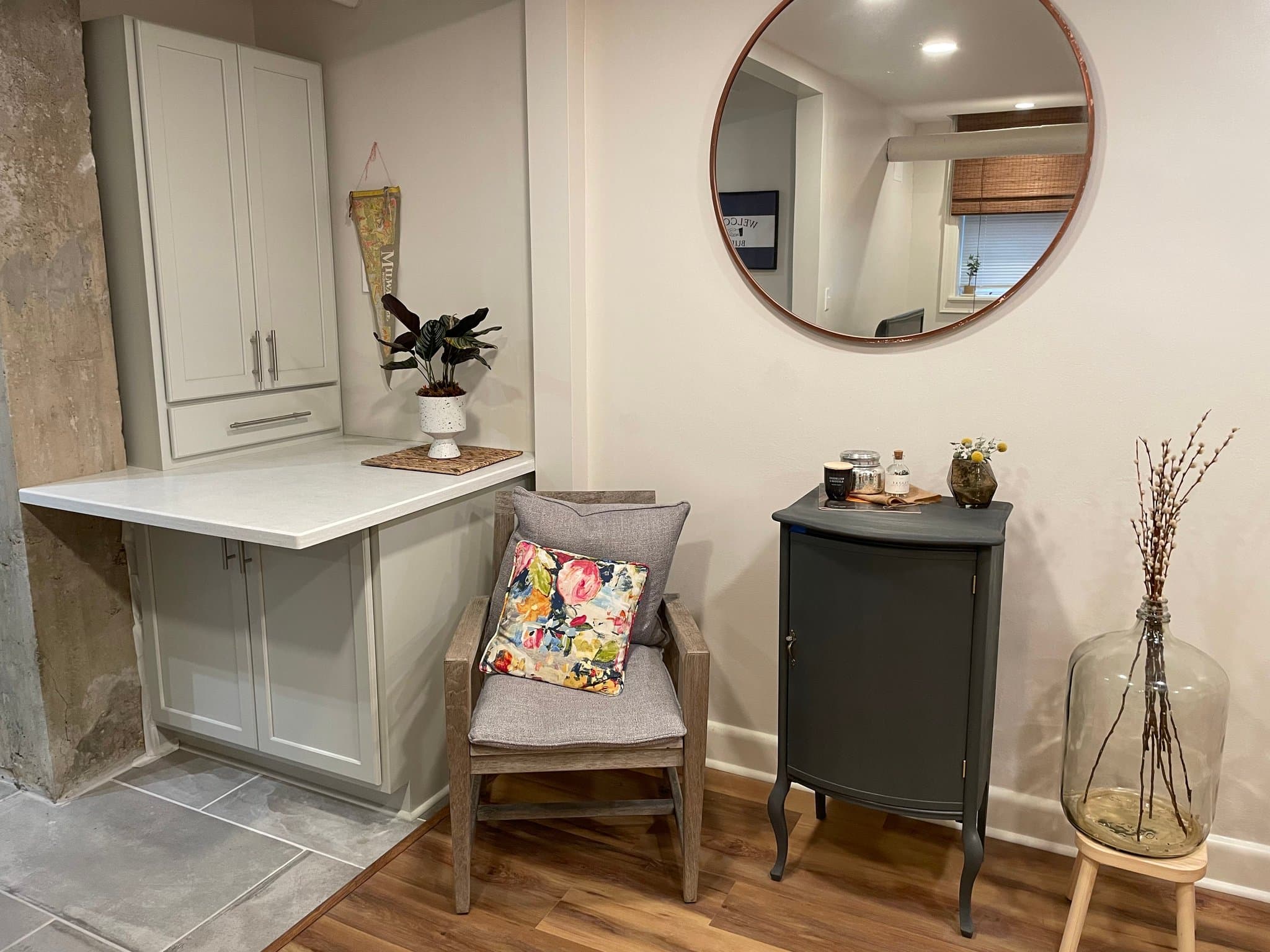 milwaukee Apartment: 2009 Prosp