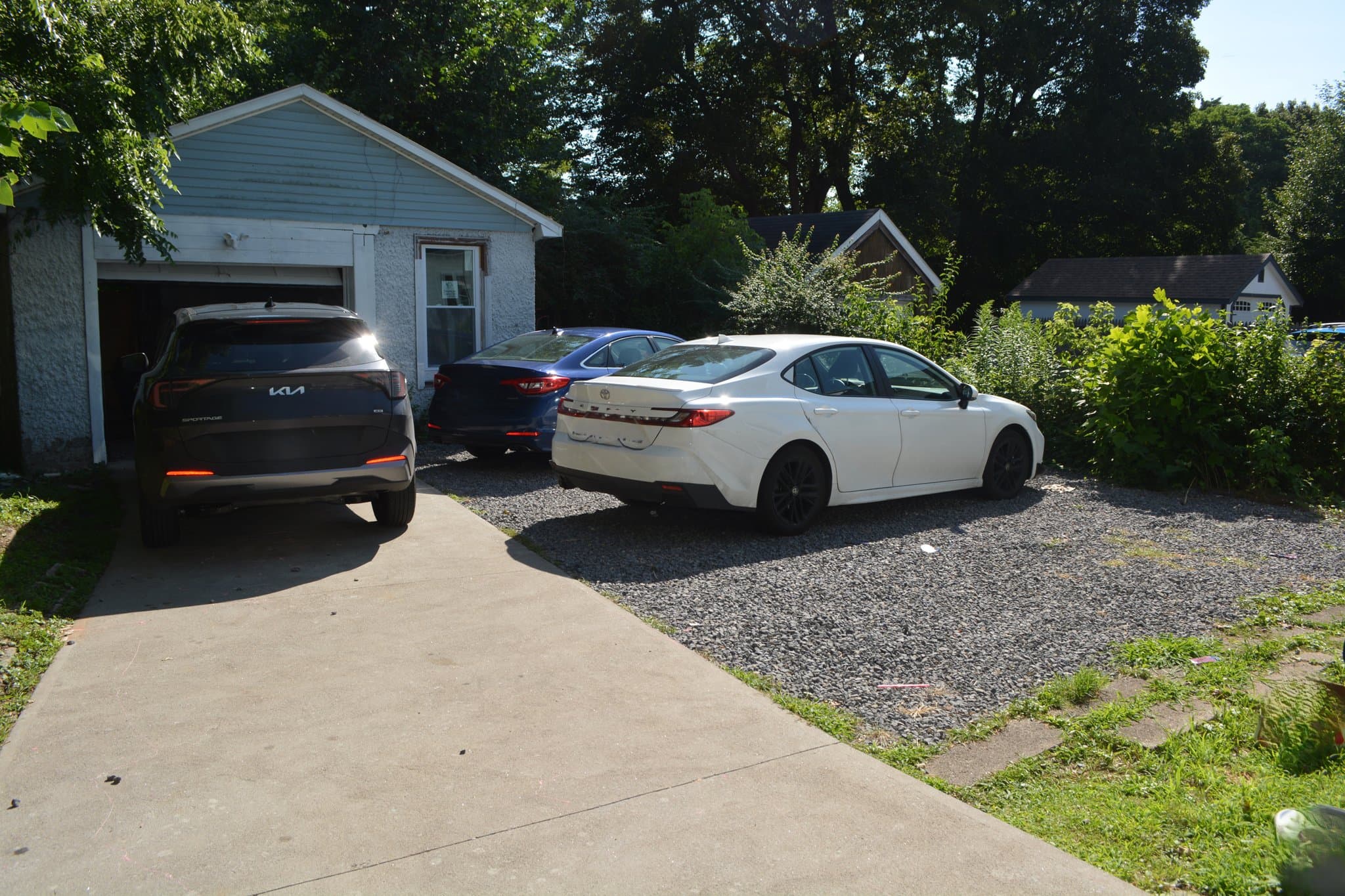 Utica House: 225 Thieme Place