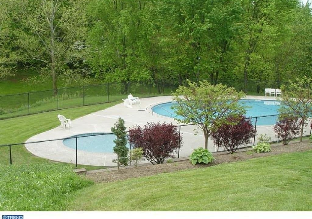 Reading Condo: 54-8 Holly Drive