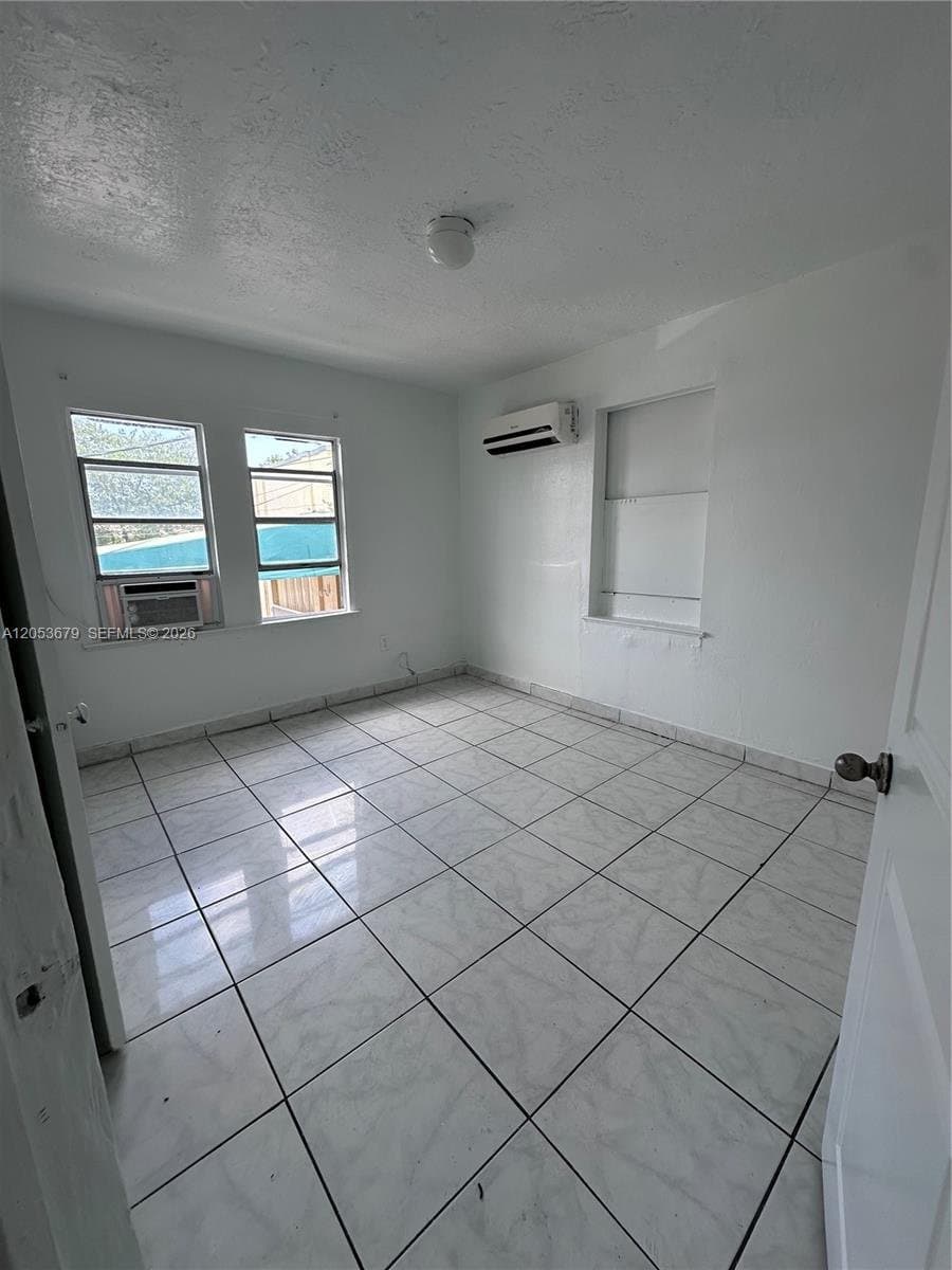 MIAMI Townhome: 1780 NW 21st Ter