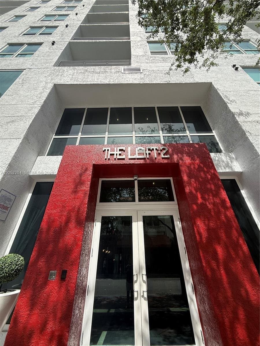 MIAMI Condo: 133 NE 2nd Ave