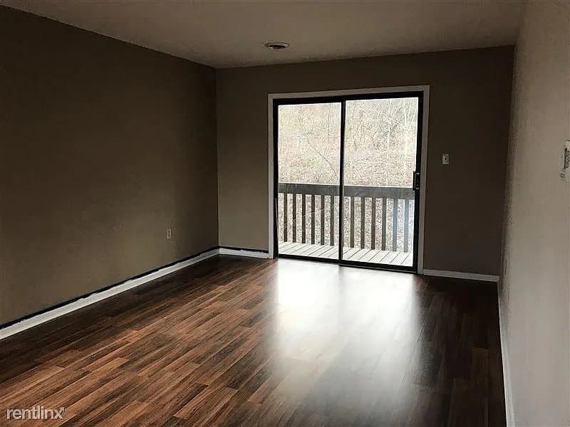 Reading Condo: 55-2 Holly Drive