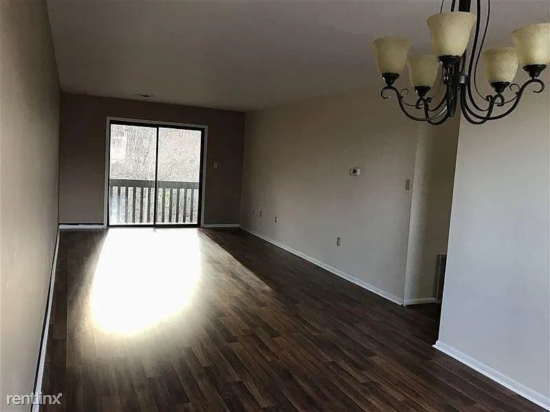 Reading Condo: 55-2 Holly Drive