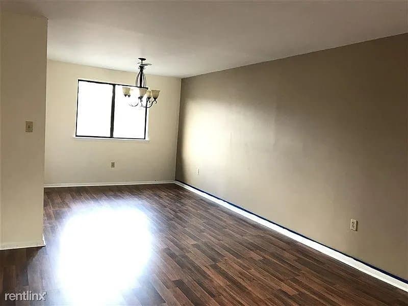 Reading Condo: 55-2 Holly Drive
