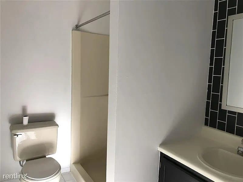 Reading Condo: 55-2 Holly Drive
