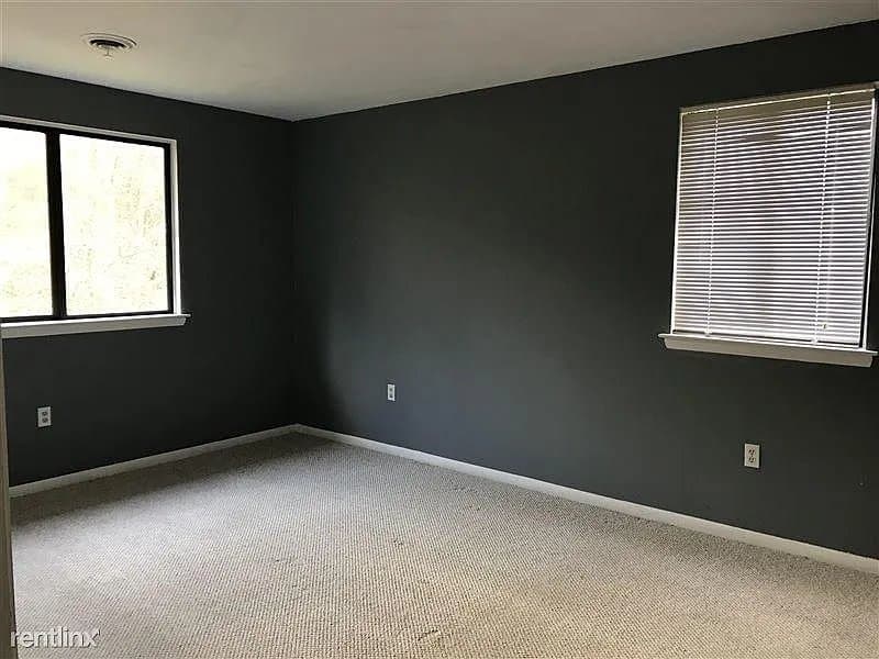 Reading Condo: 55-2 Holly Drive