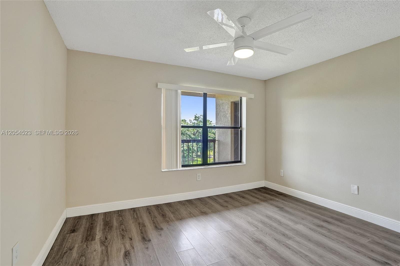 POMPANO BEACH Condo: 4281 W McNab Rd