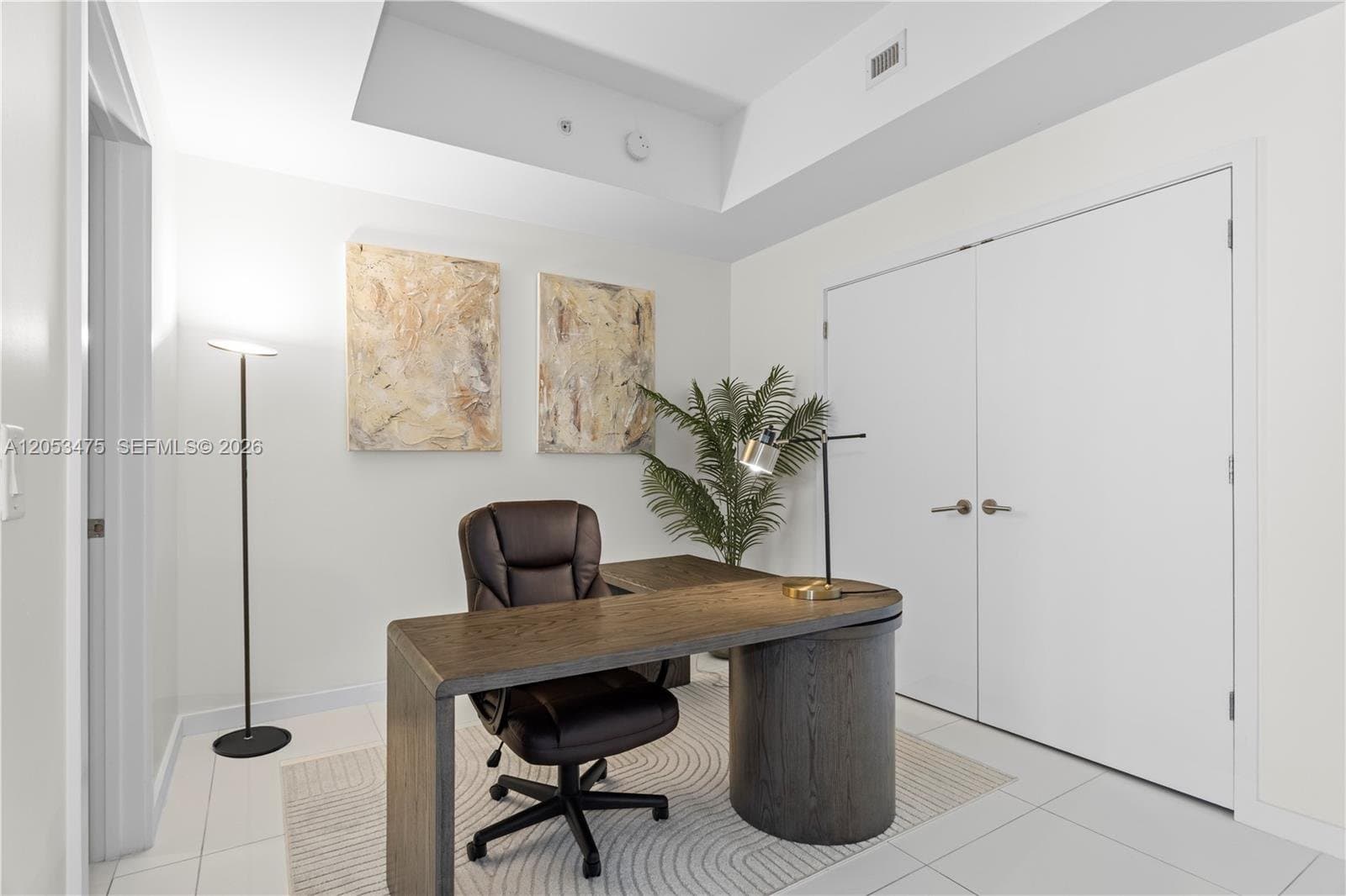 MIAMI Condo: 851 NE 1st Ave