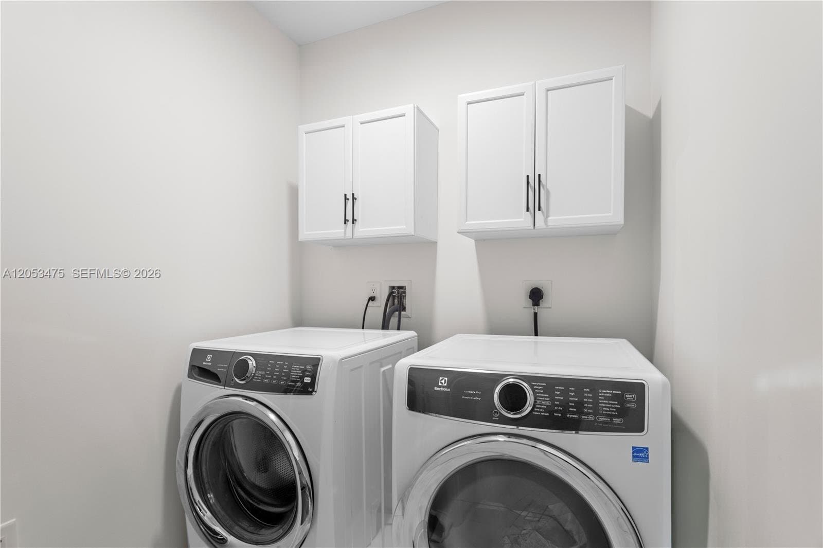 MIAMI Condo: 851 NE 1st Ave