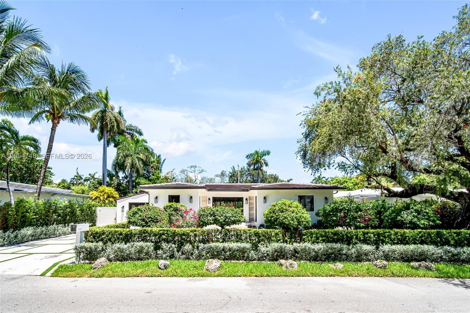 MIAMI House: 899 NE 71st St