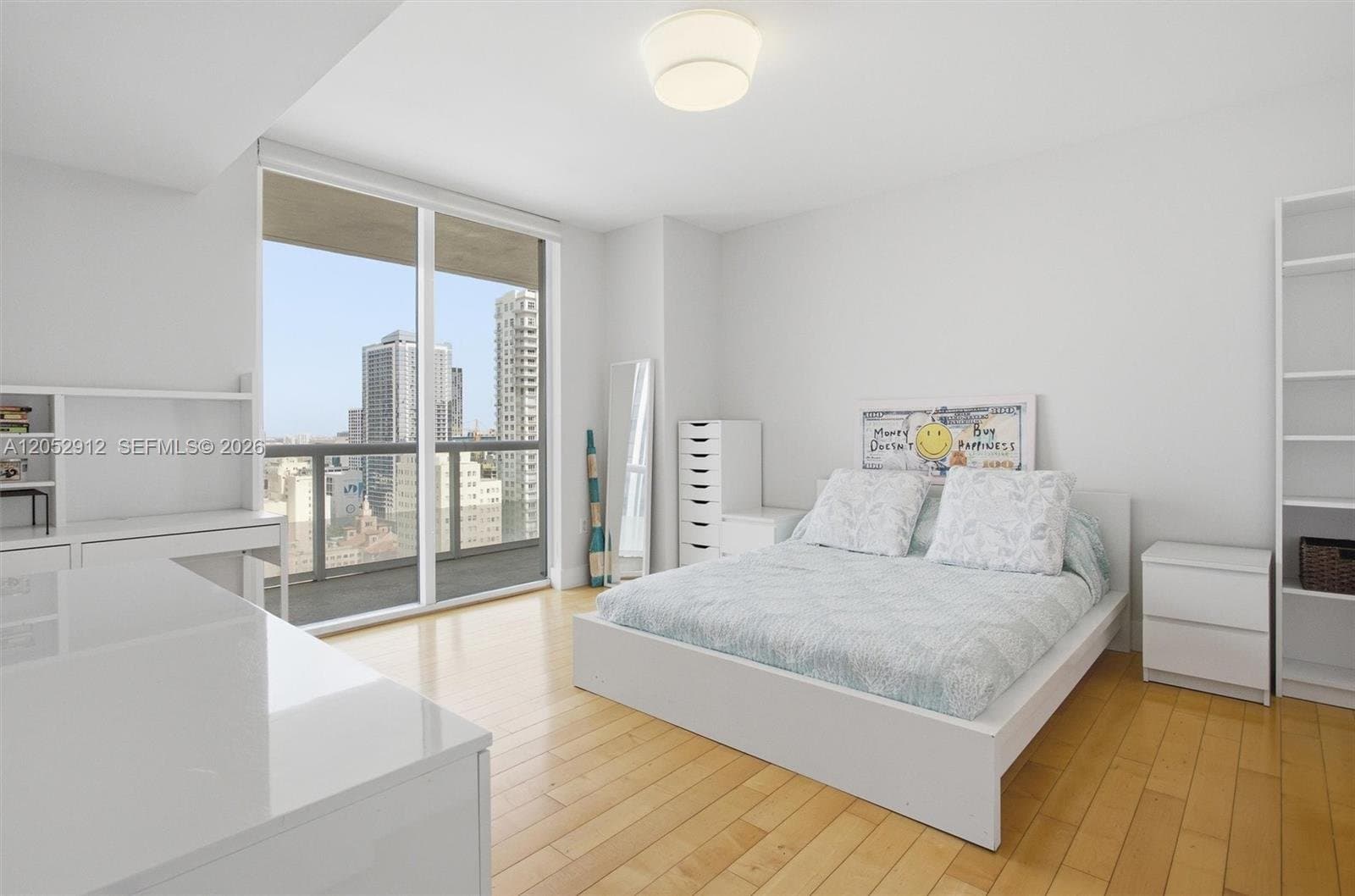 MIAMI Condo: 50 Biscayne Blvd