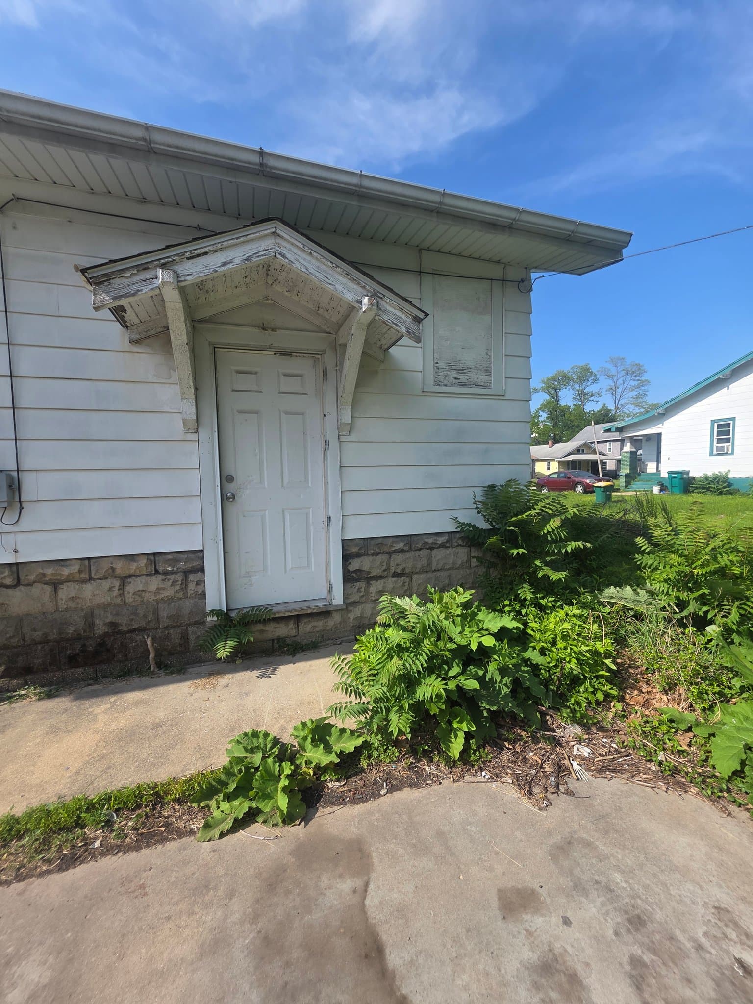 Decatur House: 1705 E North St
