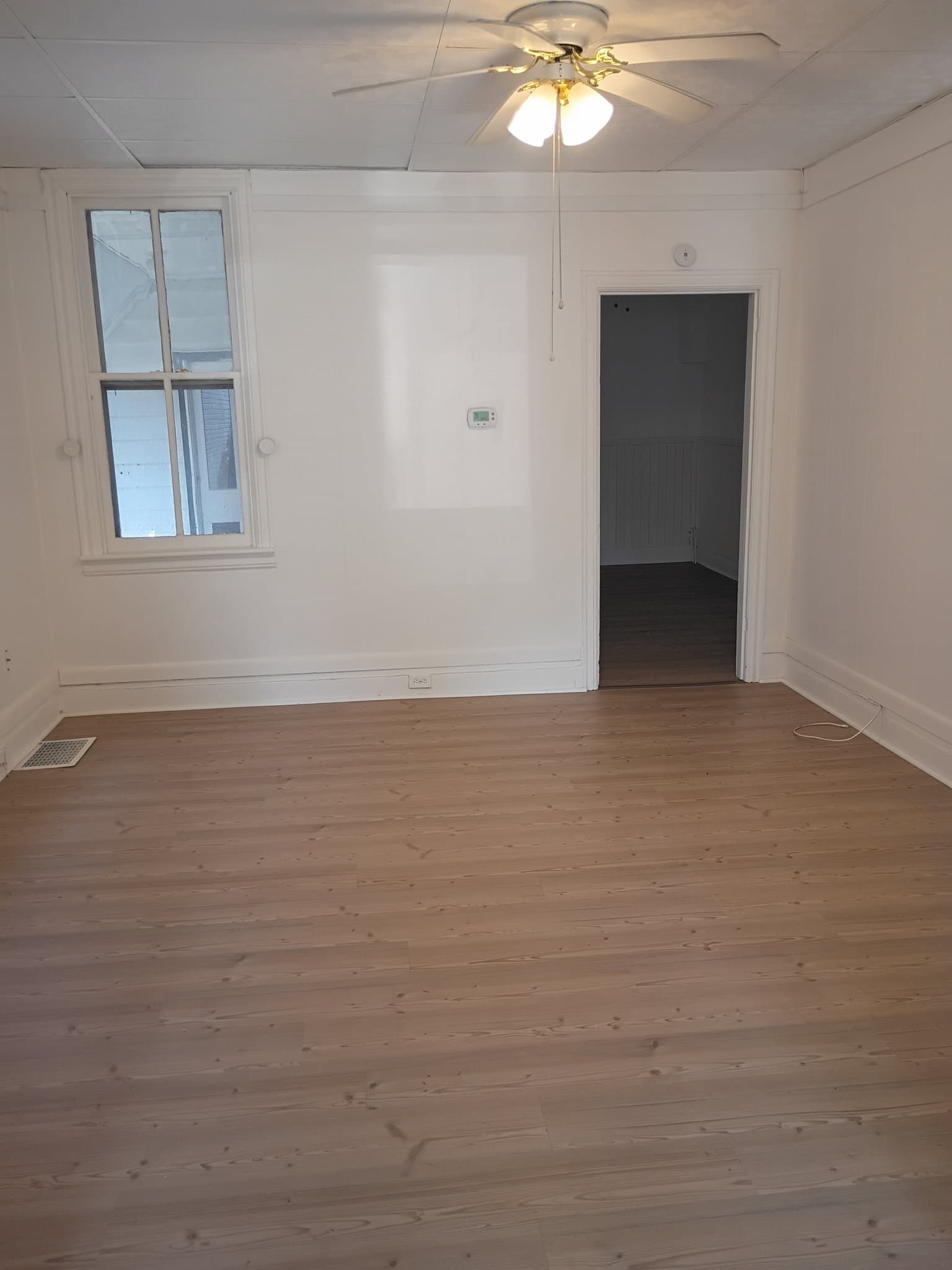 Lebanon Townhome: 259 S Partridge St