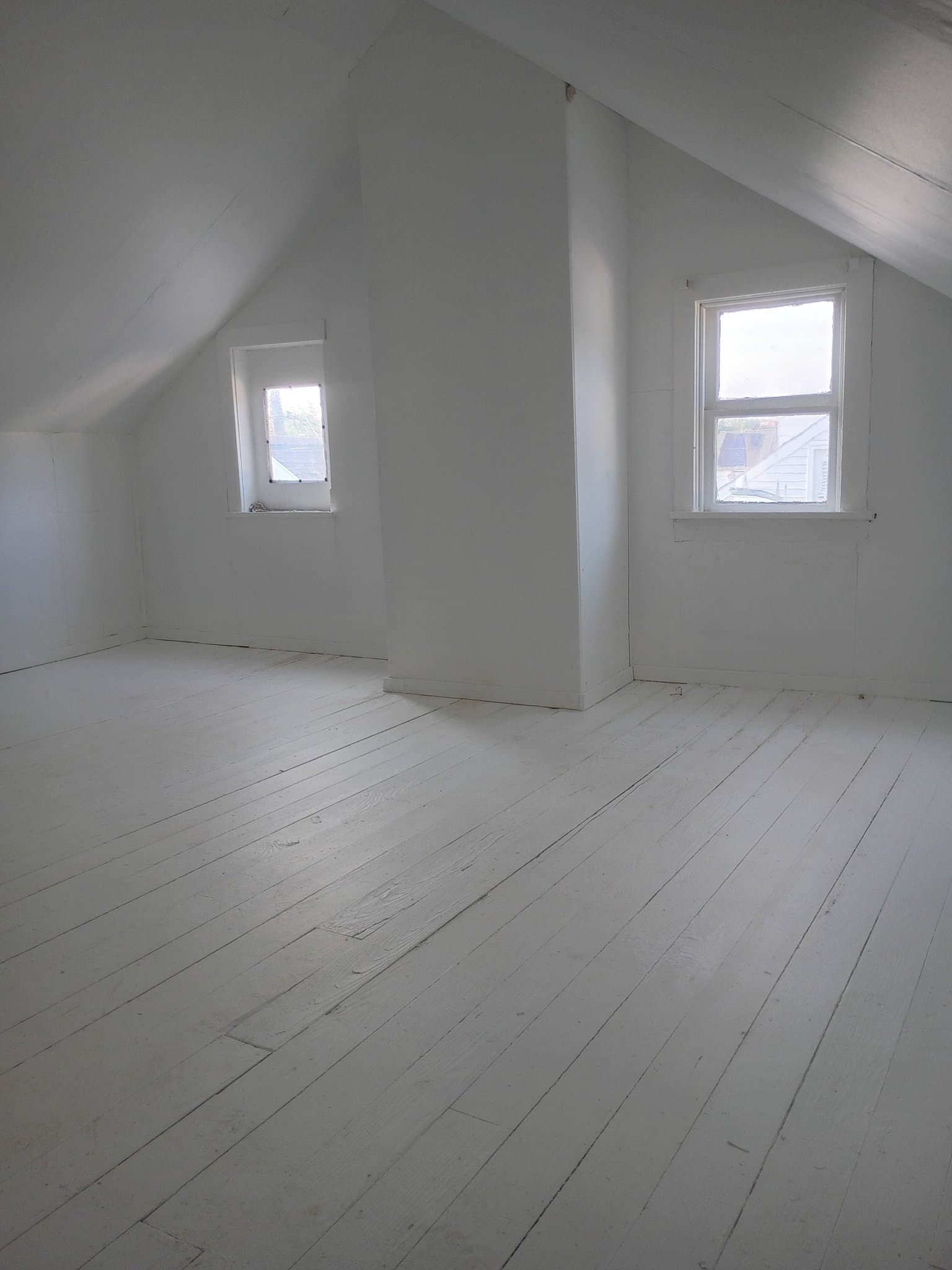 Lebanon Townhome: 259 S Partridge St