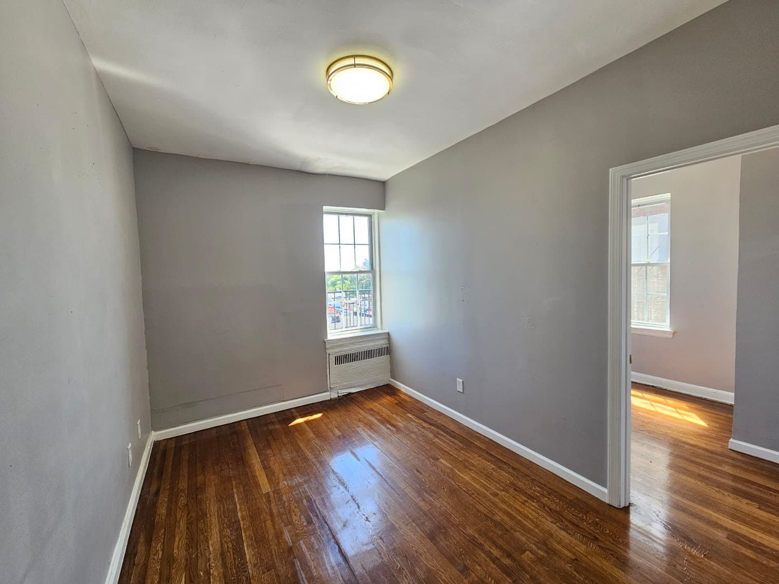 Irvington Single Room: 2 Chapman Place