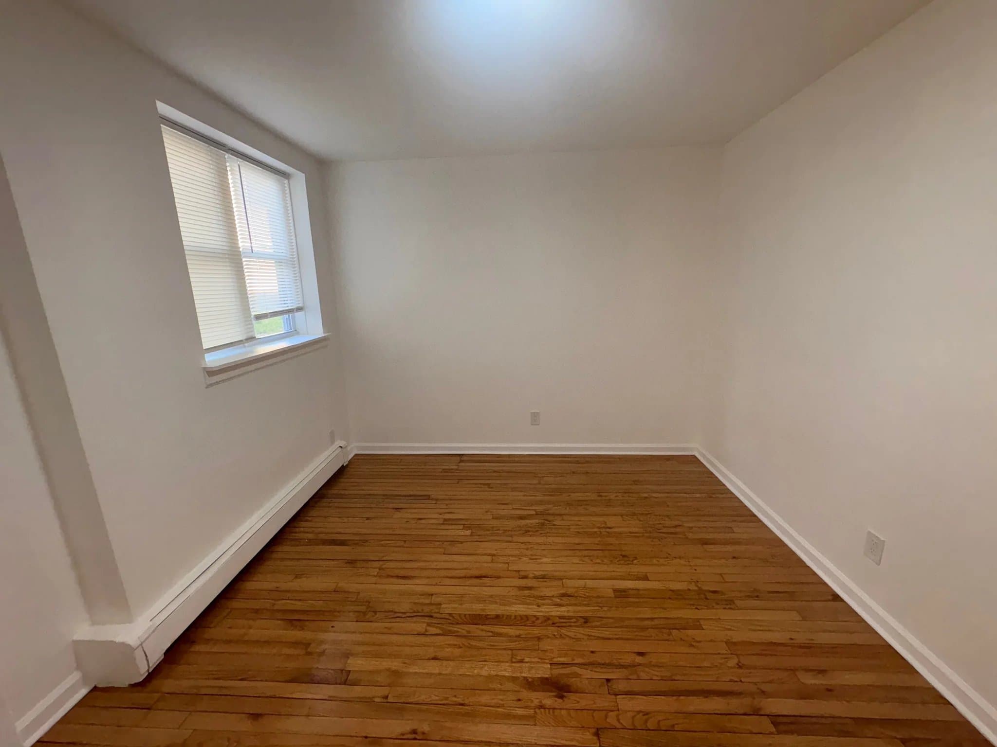 Asbury Park Apartment: 702-704 5th Avenue
