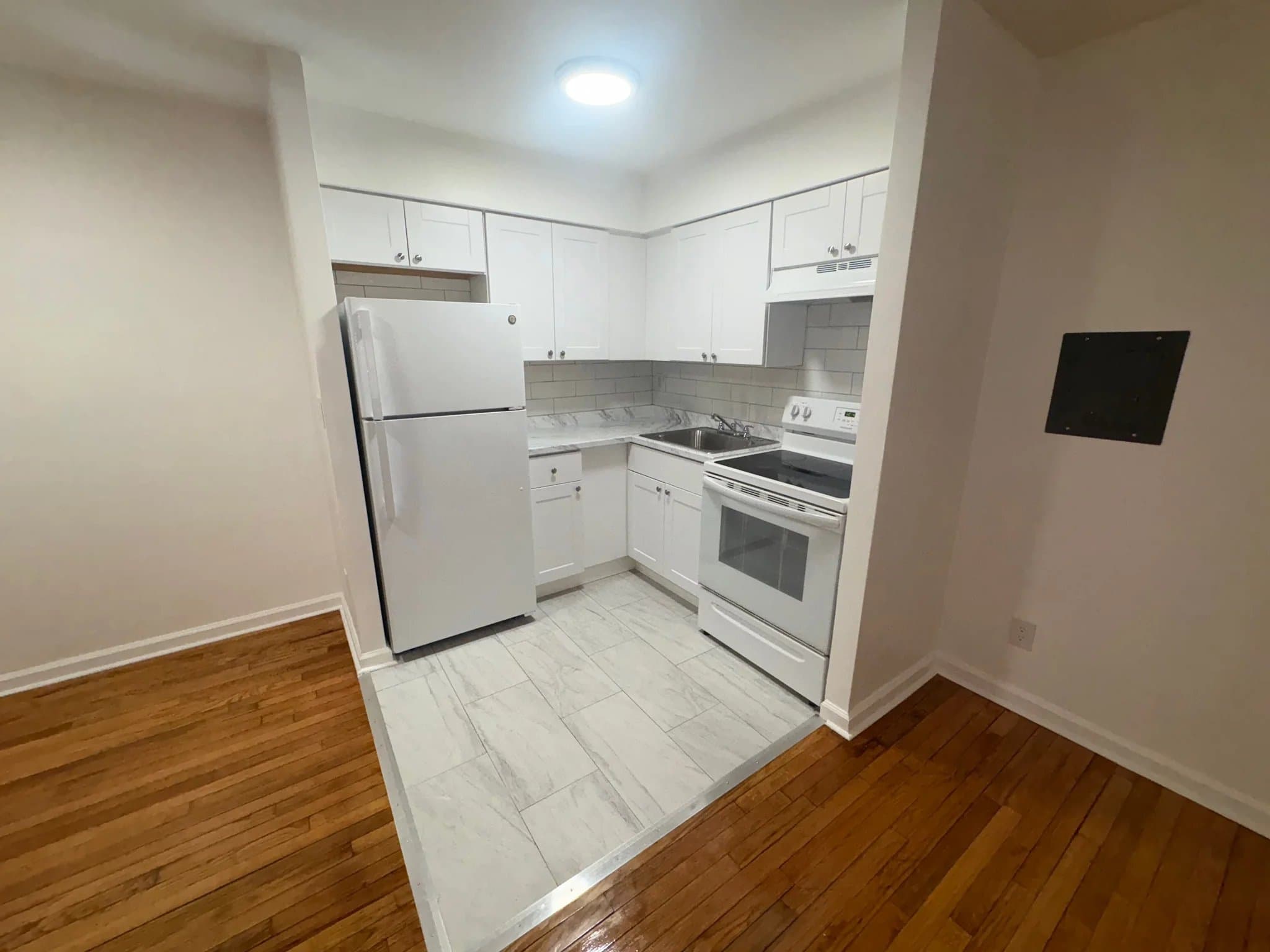 Asbury Park Apartment: 702-704 5th Avenue