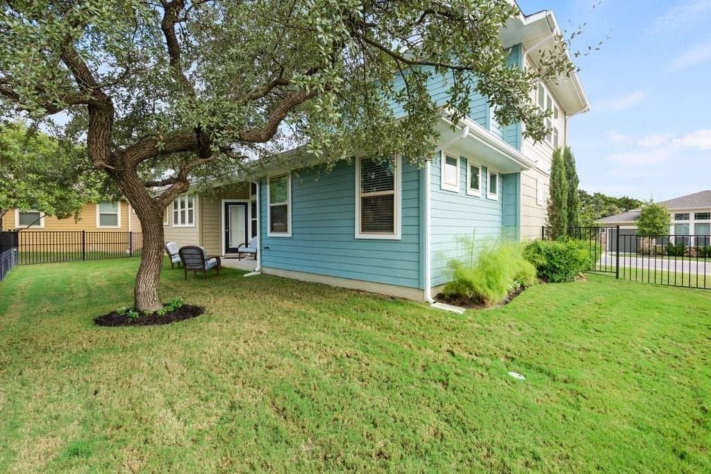 Leander Condo: 1765 Rowdy Loop