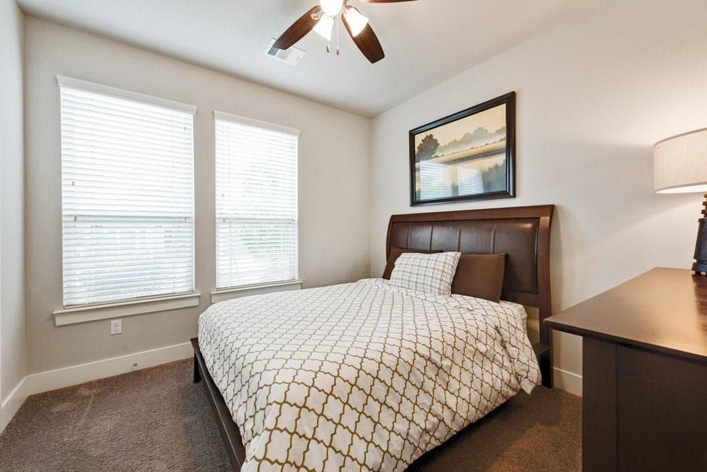 Leander Condo: 1765 Rowdy Loop
