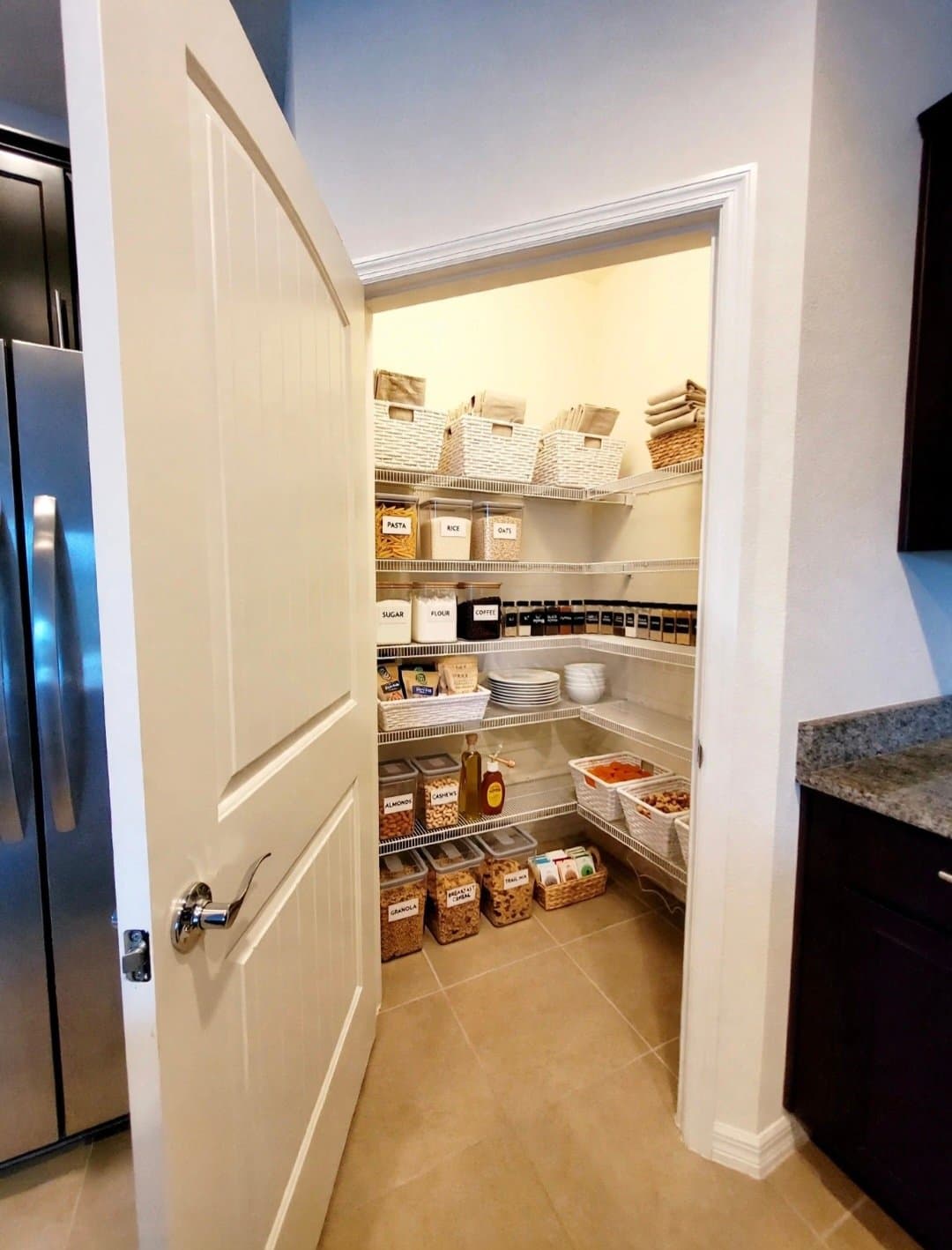 Brooksville House: 17589 Garsalaso Cir