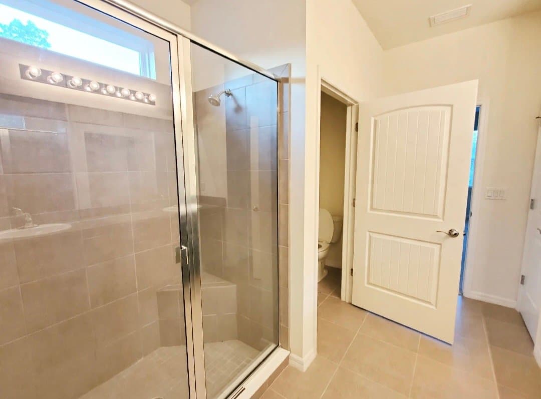 Brooksville House: 17589 Garsalaso Cir