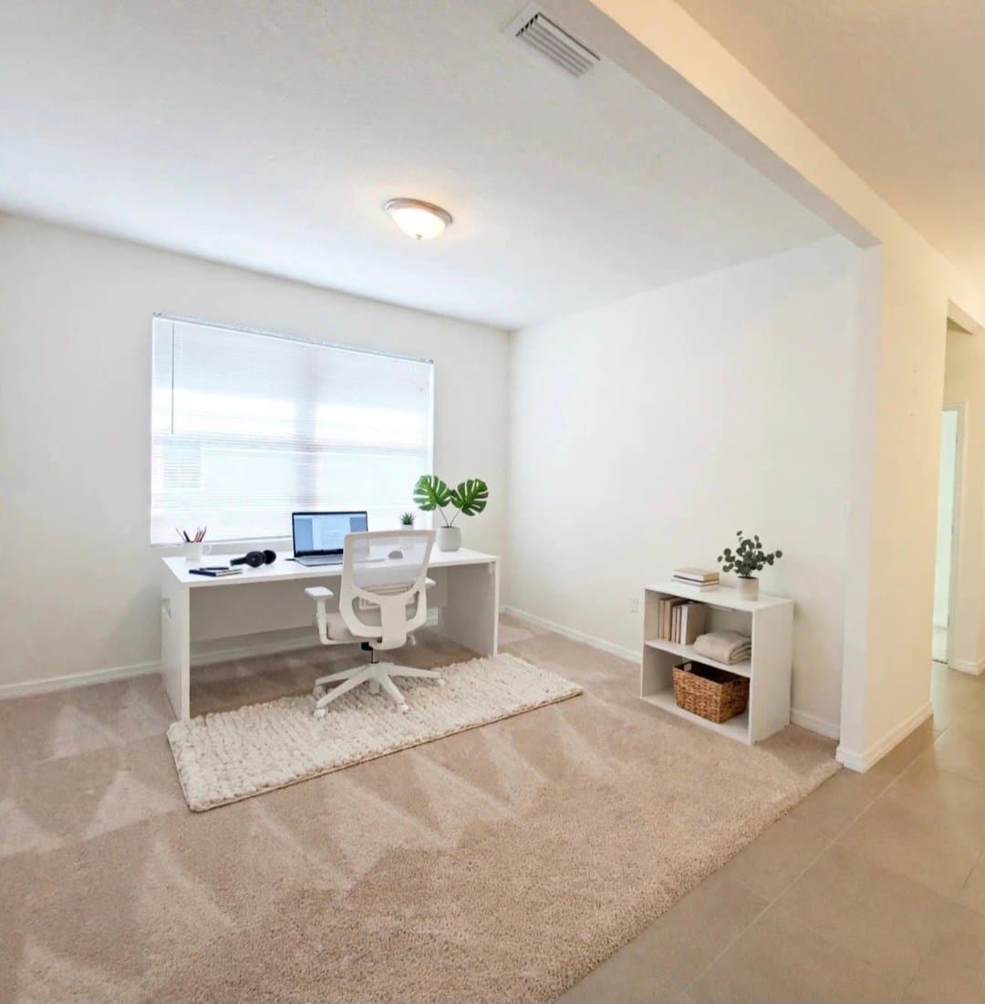 Brooksville House: 17589 Garsalaso Cir