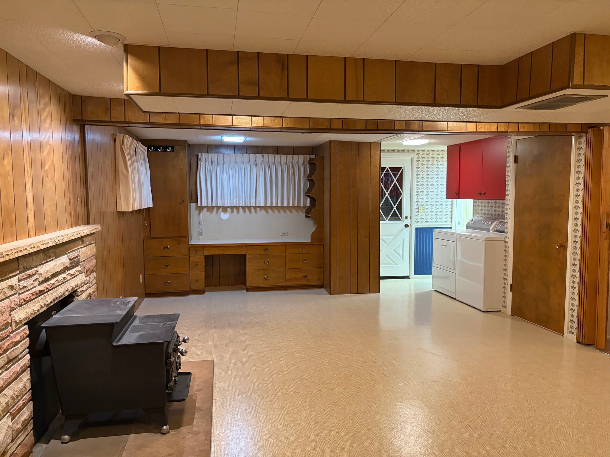 Salt Lake City House: 6415 S Glen Oaks St