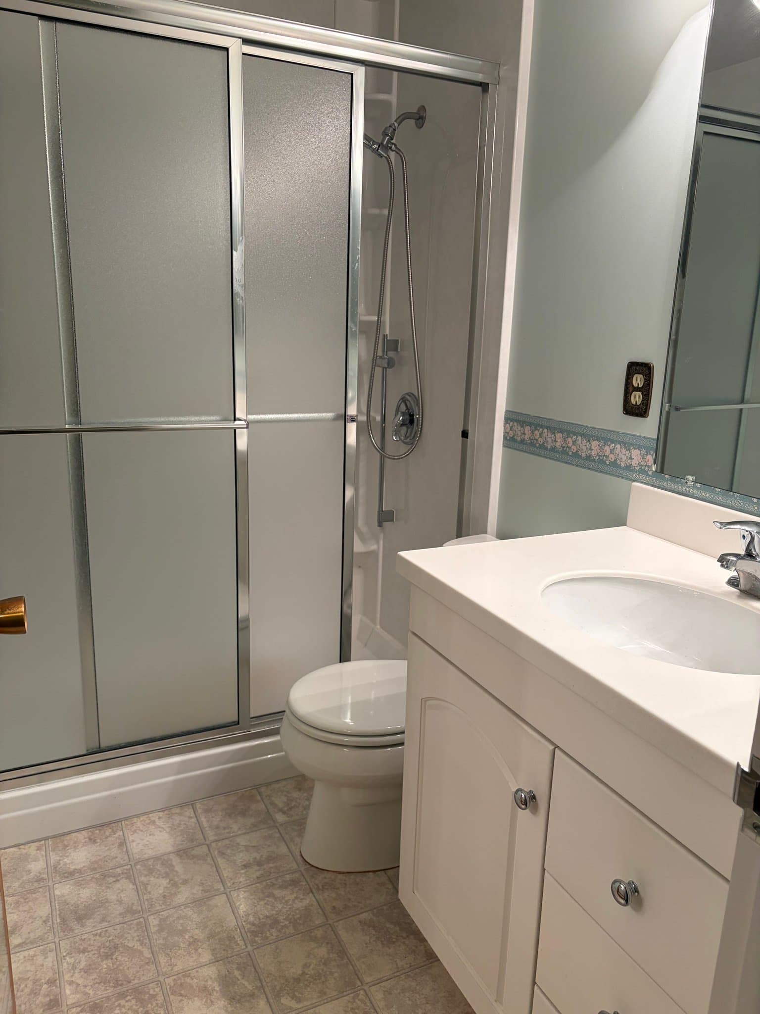 Salt Lake City House: 6415 S Glen Oaks St