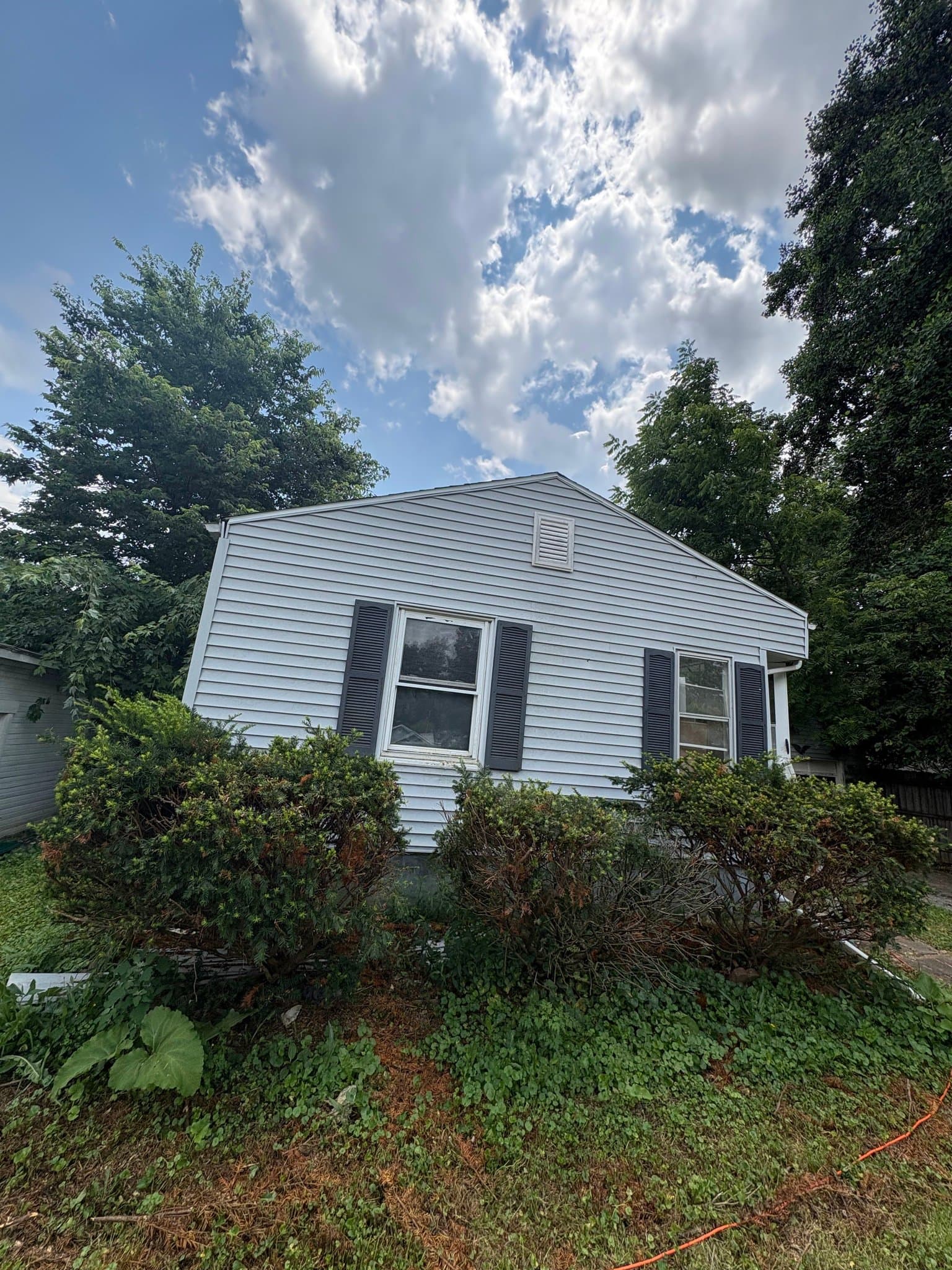 Decatur House: 1421 Sedgwick St