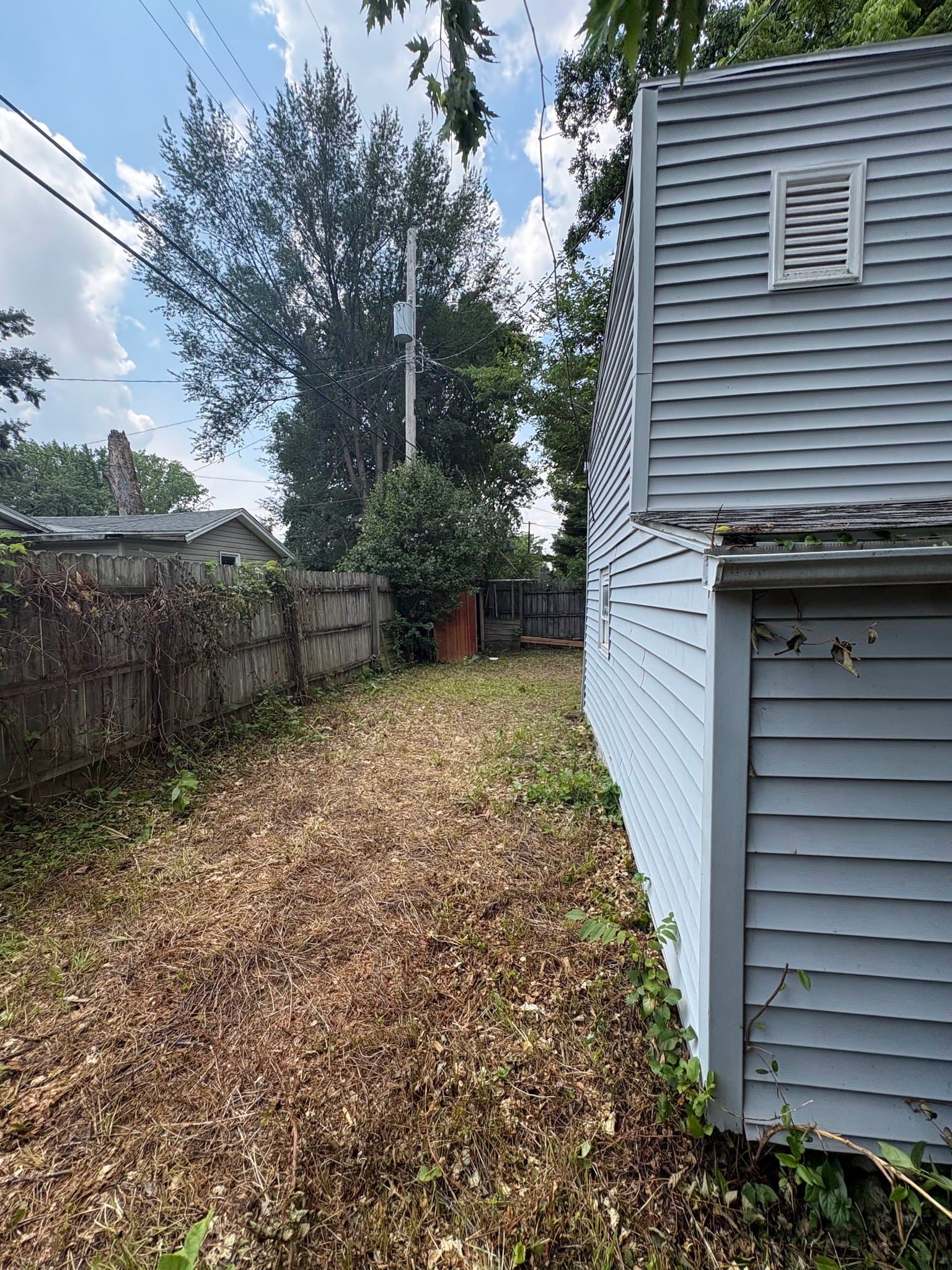 Decatur House: 1421 Sedgwick St