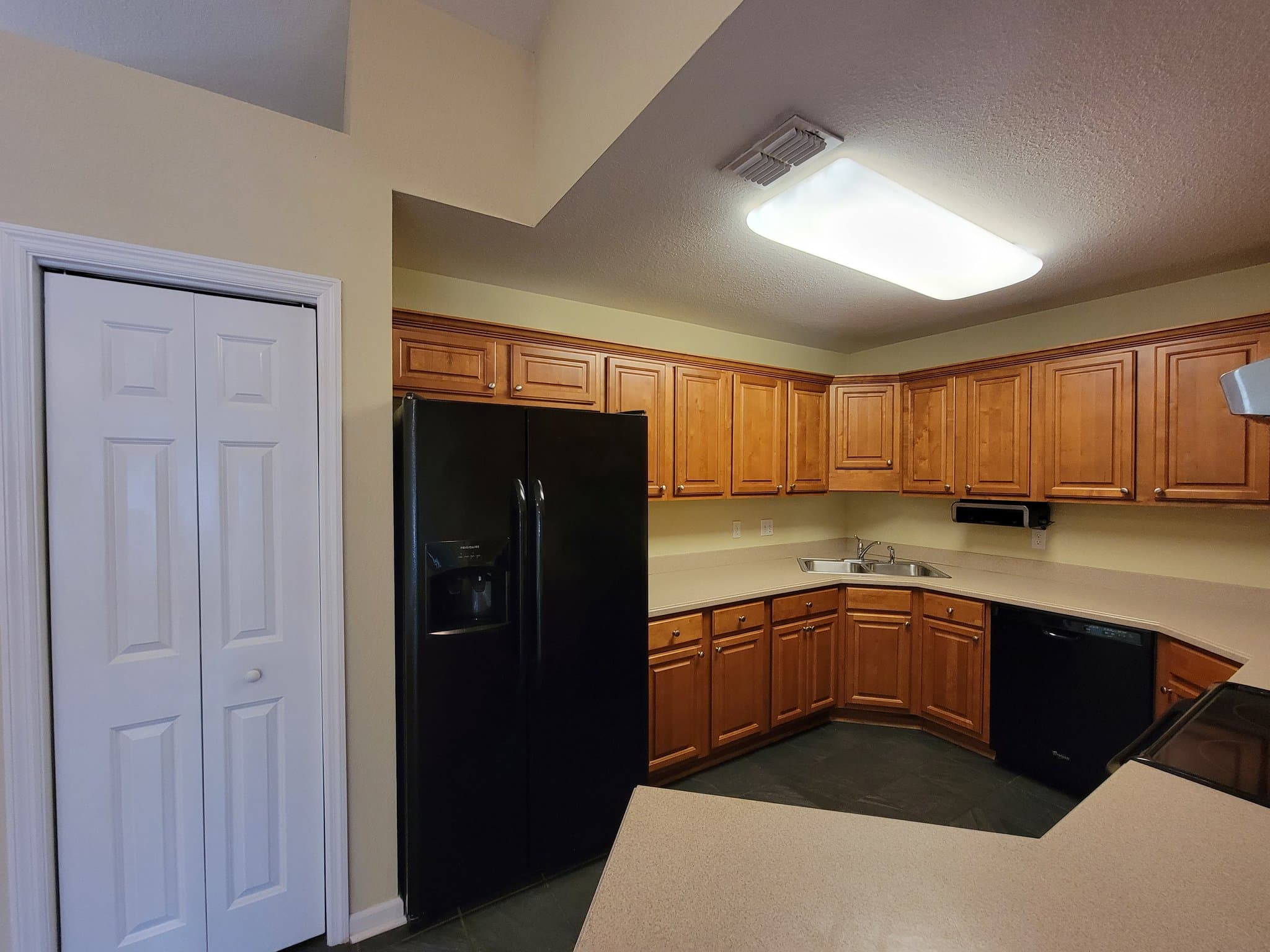 Tallahassee Townhome: 2372 Quazar Circle
