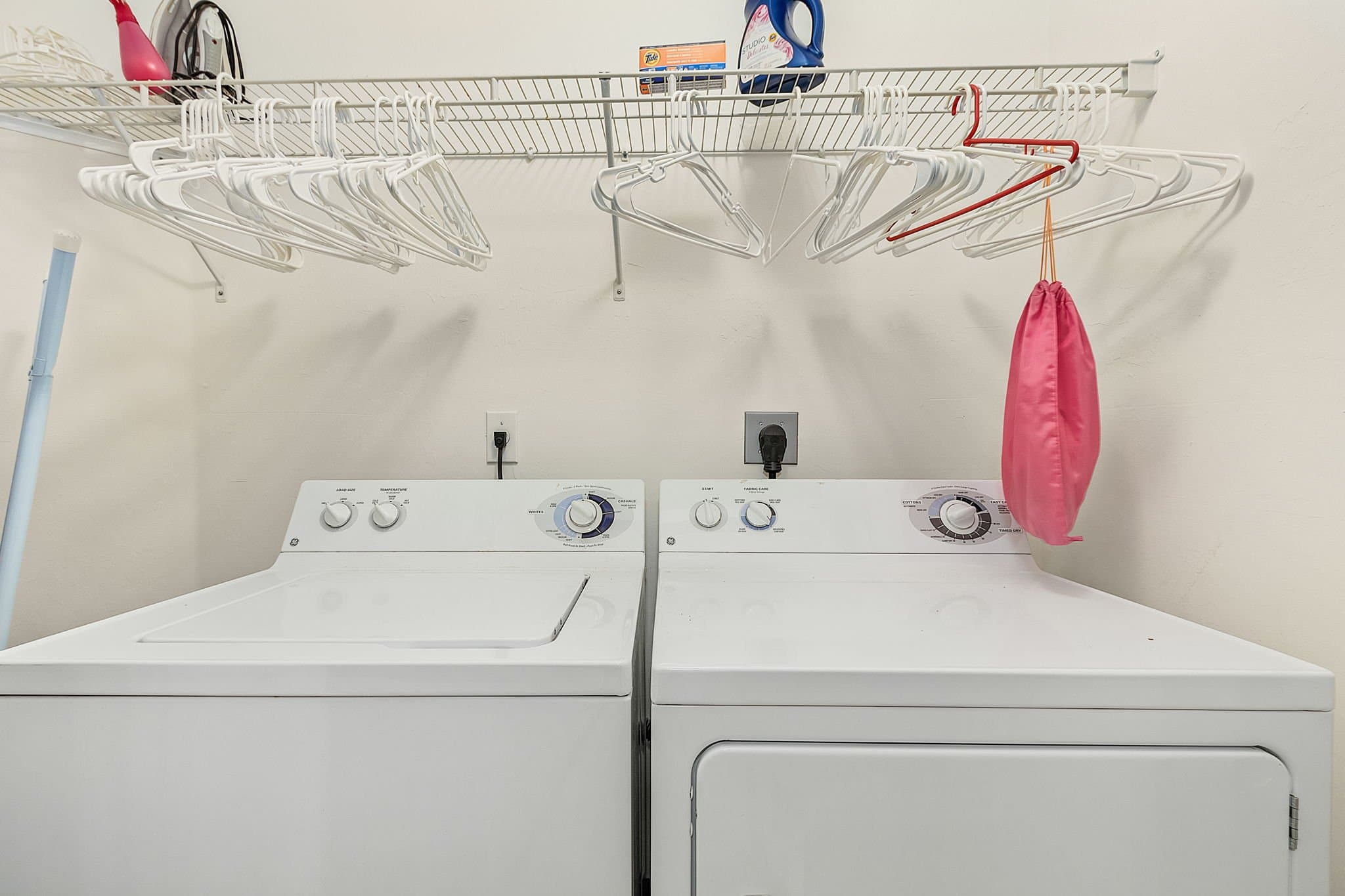 Fort Myers Townhome: 8381 Village Edge Cir