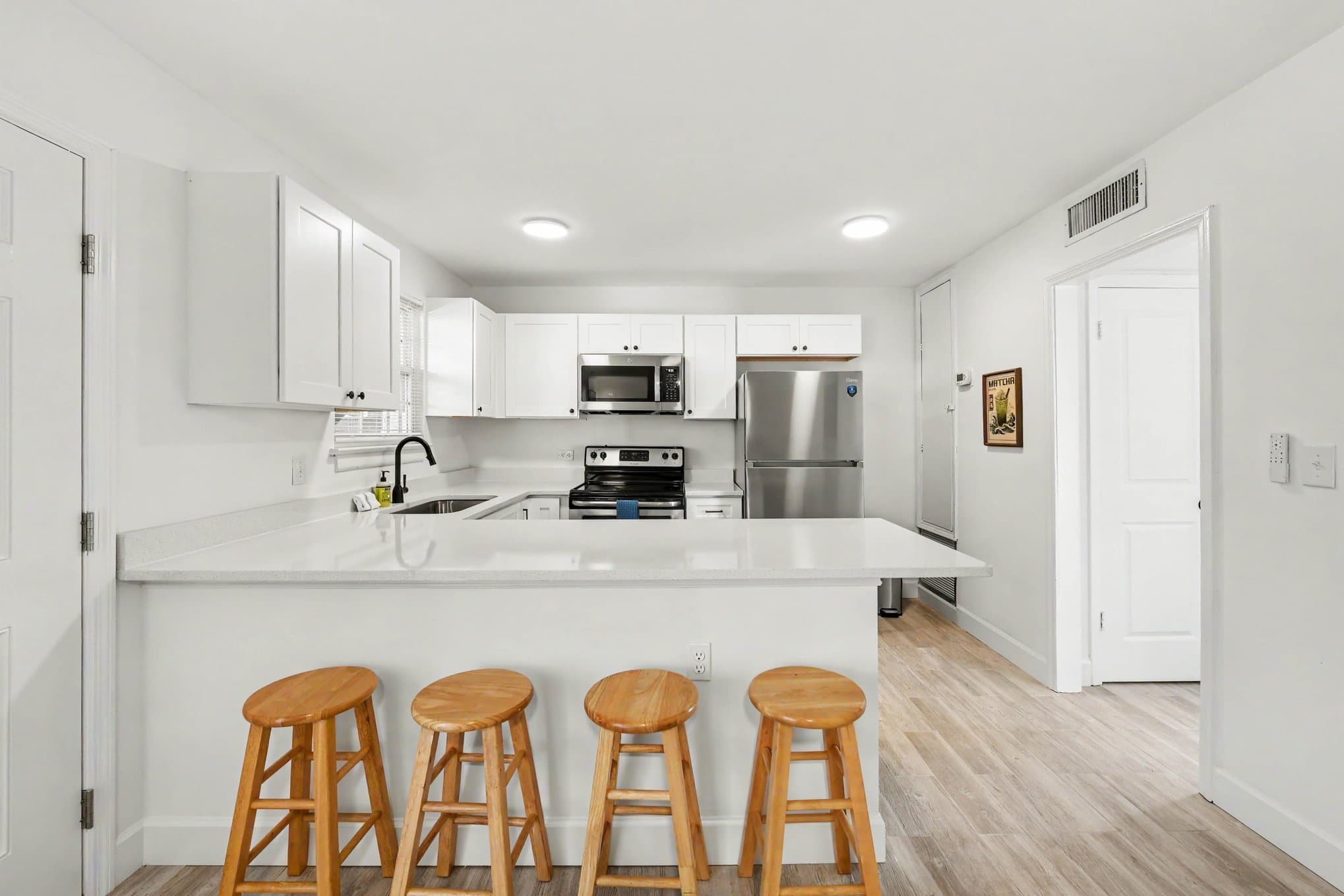 Charleston Condo: 867 Colony Dr