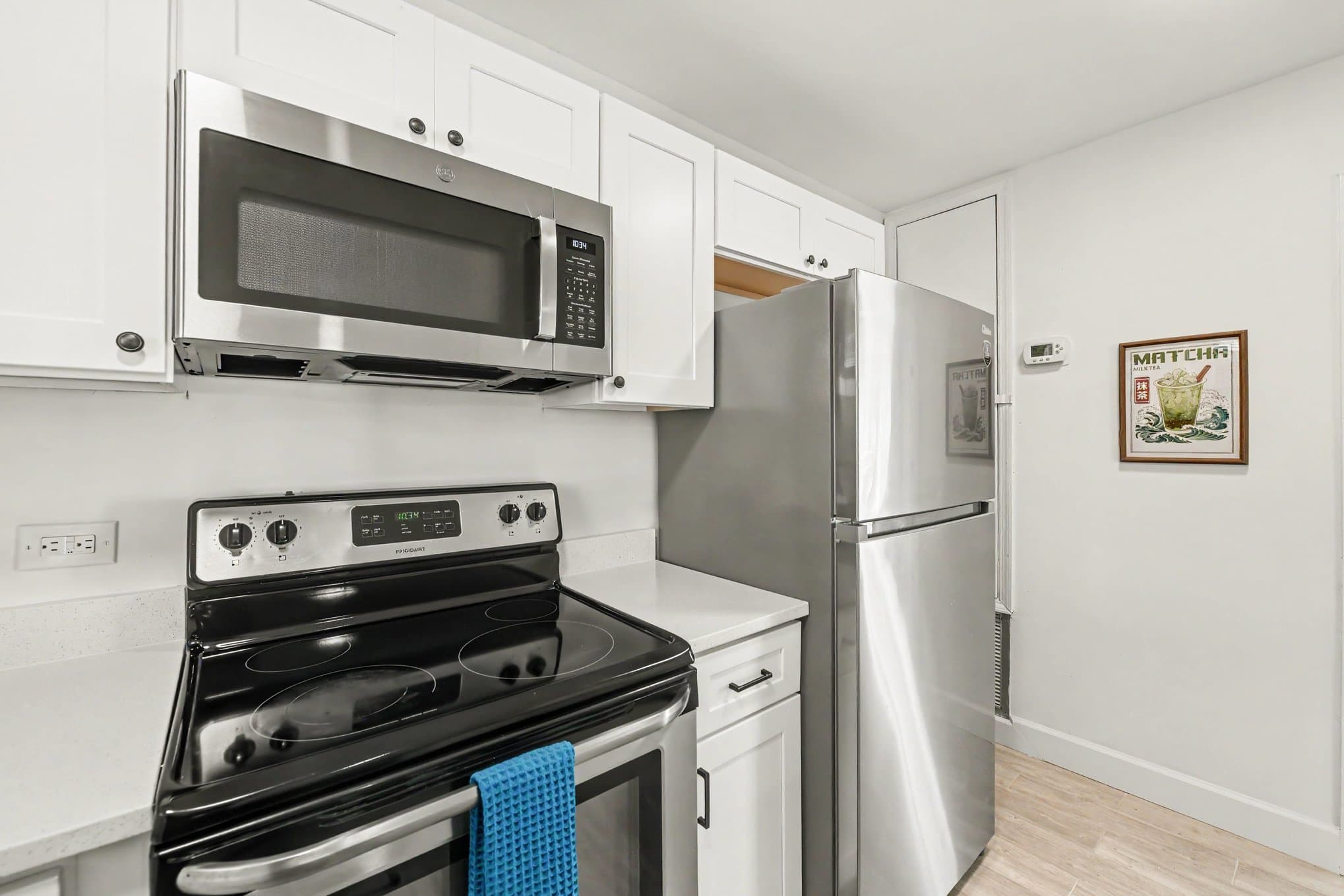 Charleston Condo: 867 Colony Dr