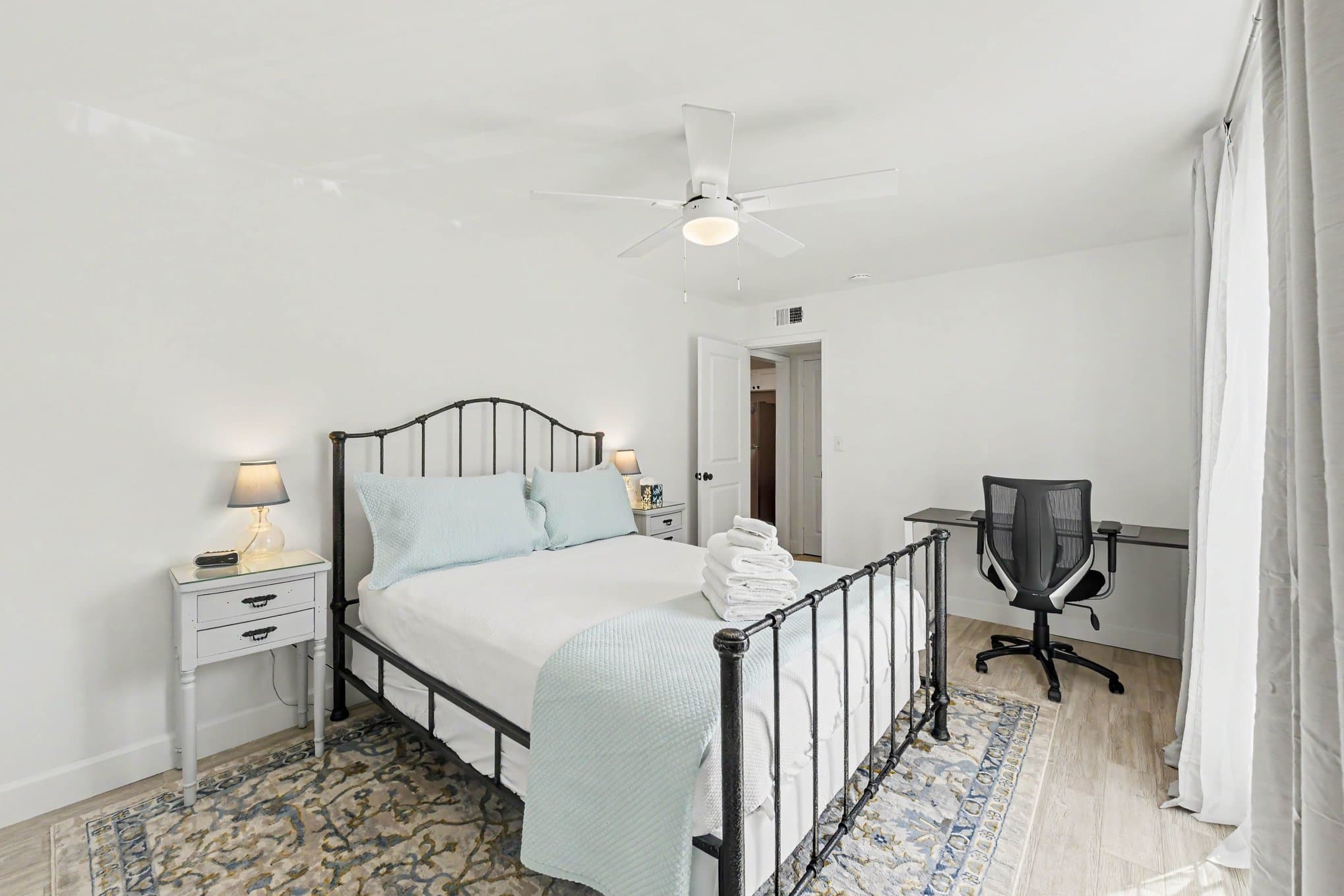 Charleston Condo: 867 Colony Dr