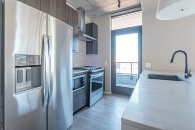 Chicago Apartment: 951 W Washington Blvd