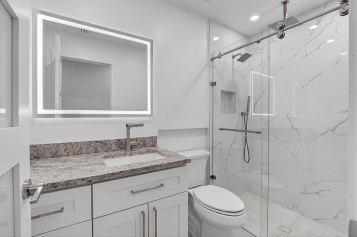 Delray Beach Townhome: 6049 VIA DIANA