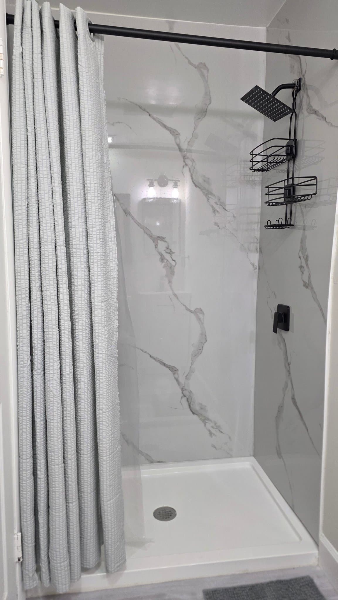 Orlando Single Room: 3624 Westwood Rd. Orlando, FL 32808