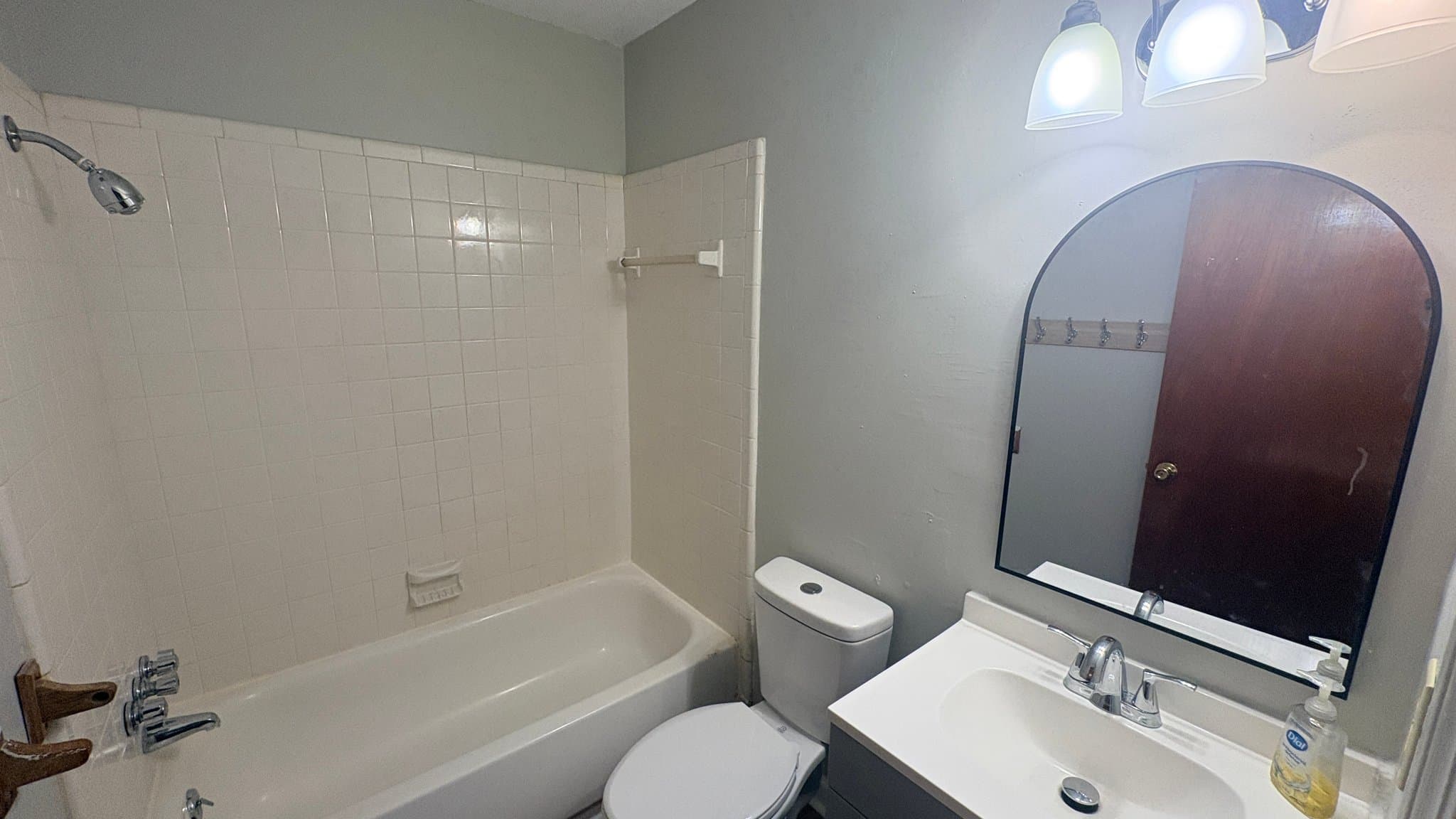 Florence House: 1115 Patterson St