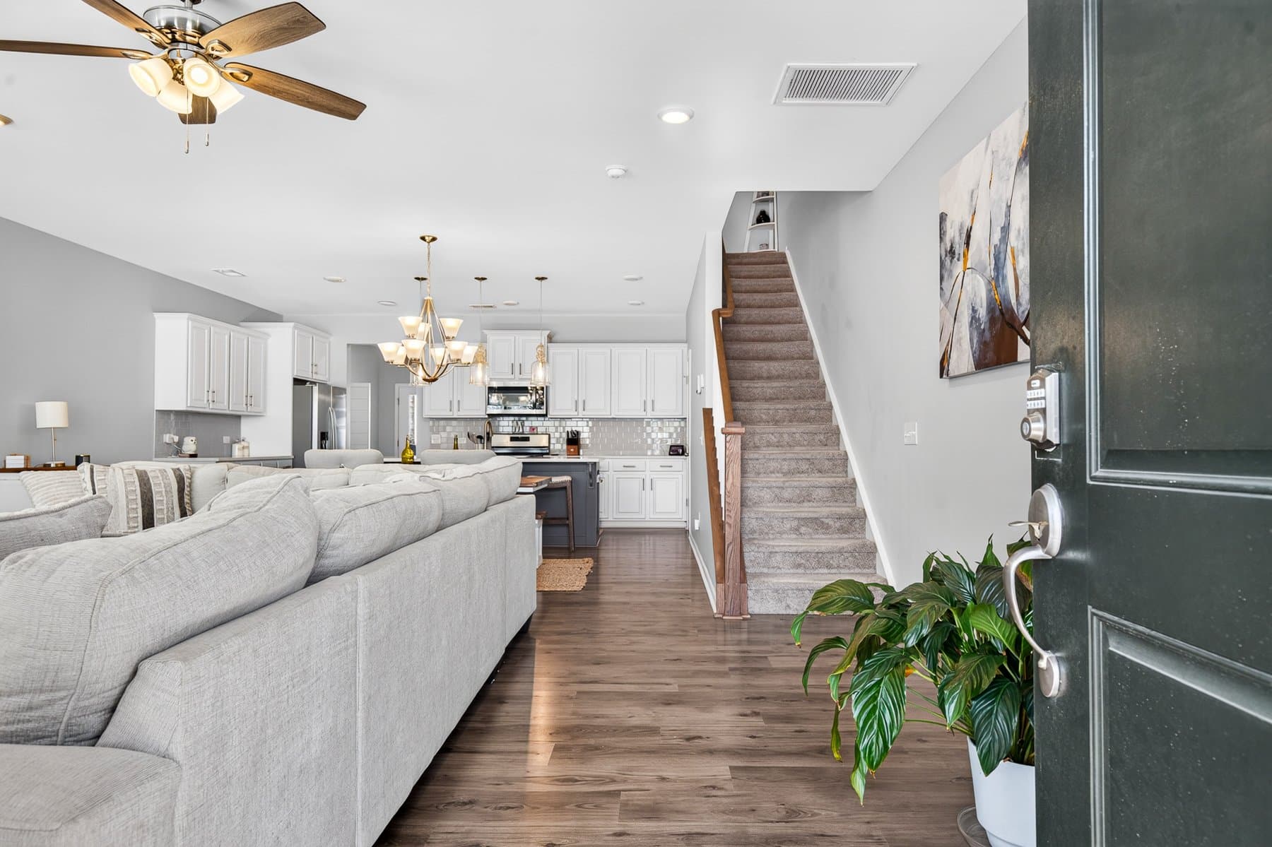 Summerville House: 274 Godwit Dr