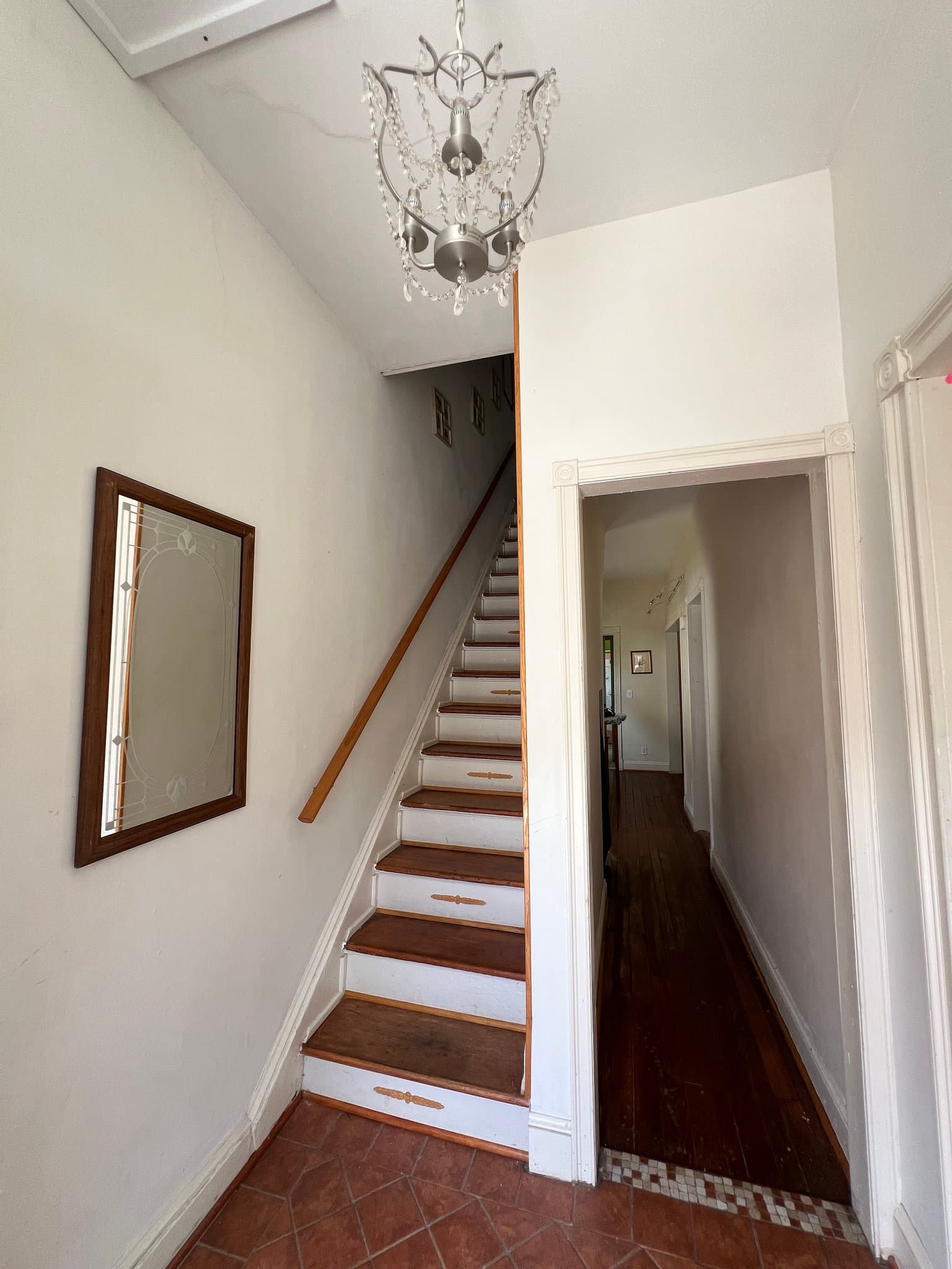 Richmond Single Room: 2500 Block Bainbridge st