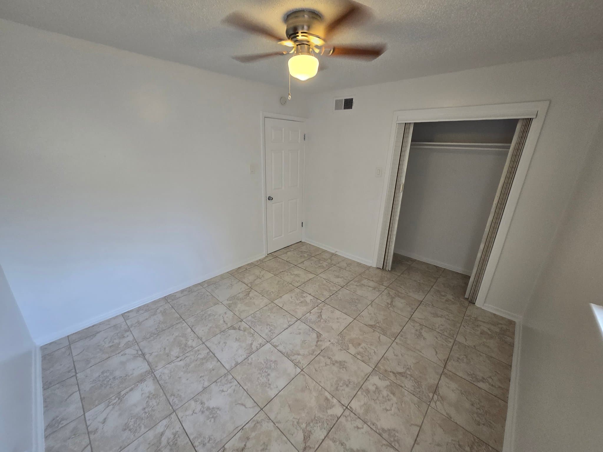san antonio Condo: 6611 Southpoint Street