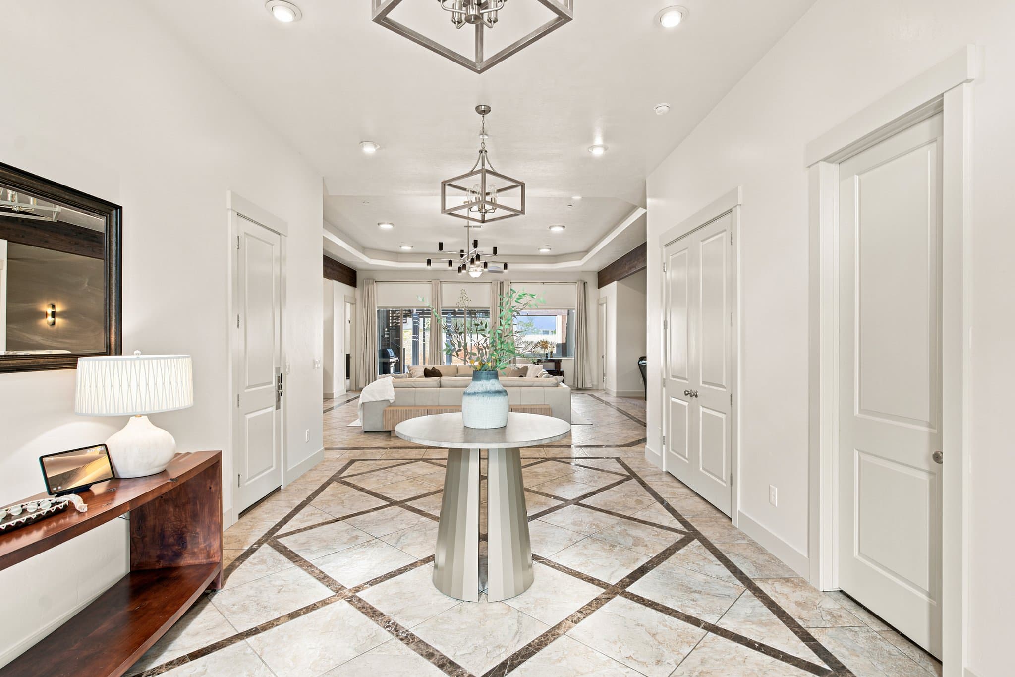 Hurricane House: 3250 S 4900 W