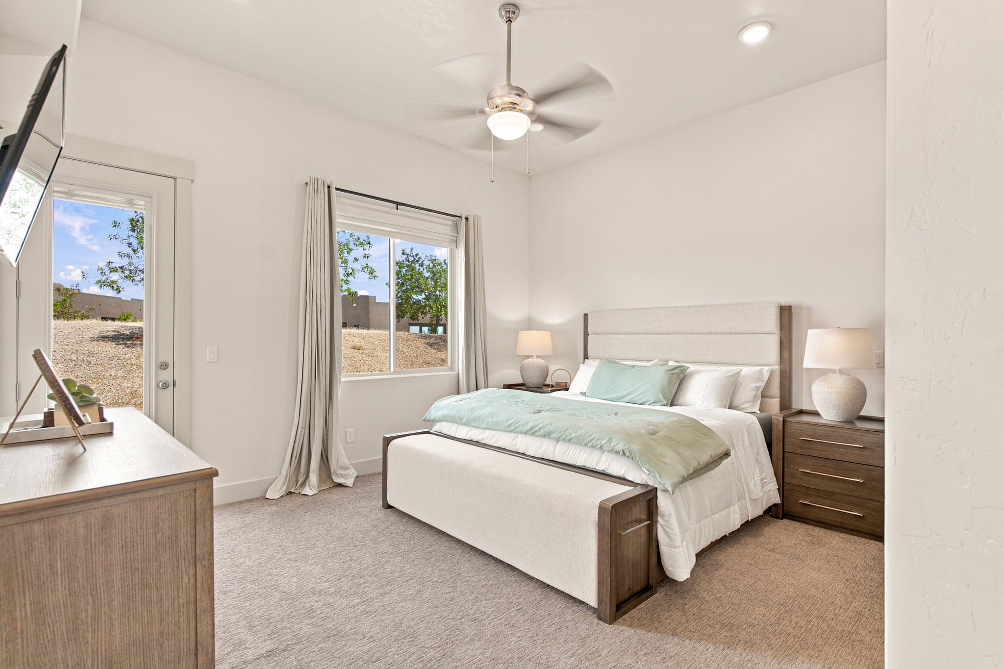 Hurricane House: 3250 S 4900 W