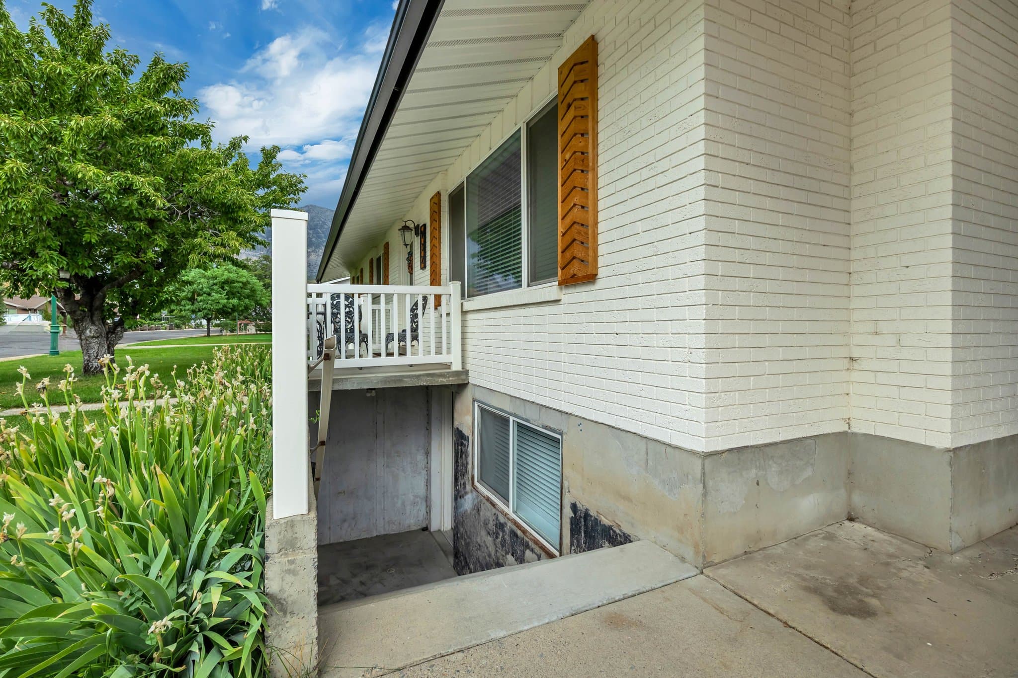 Orem House: 932 E 840 N