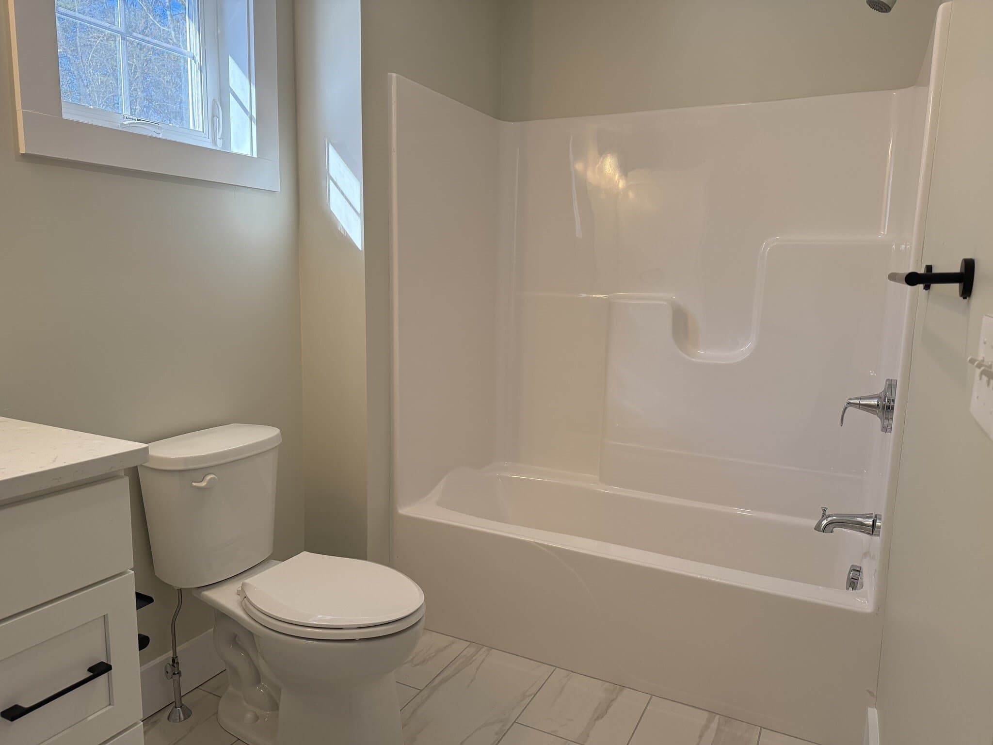 Middleboro Townhome: 480 Wareham st