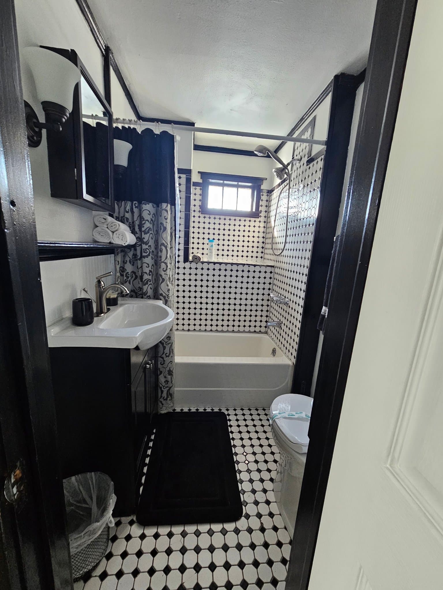 Vestal Apartment: 113 Clark Street