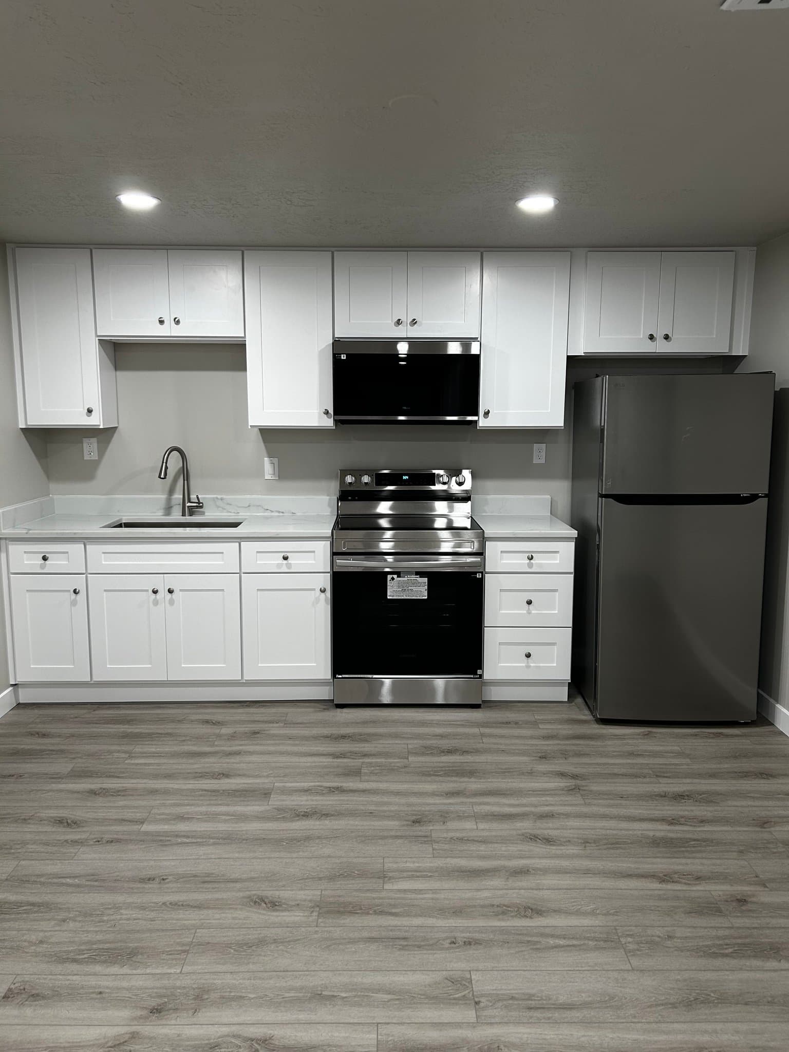 South Jordan House: 5146 W Mellow Way