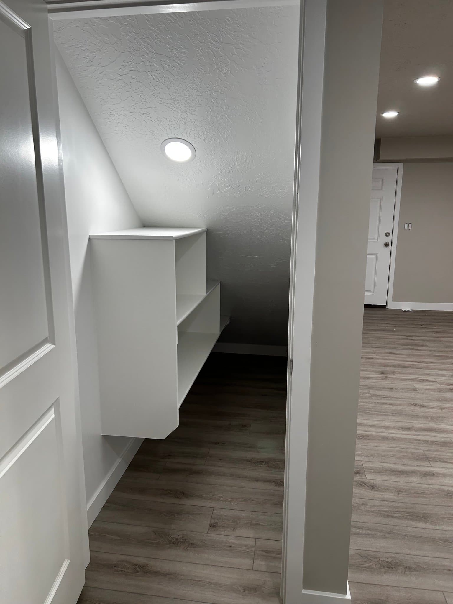 South Jordan House: 5146 W Mellow Way