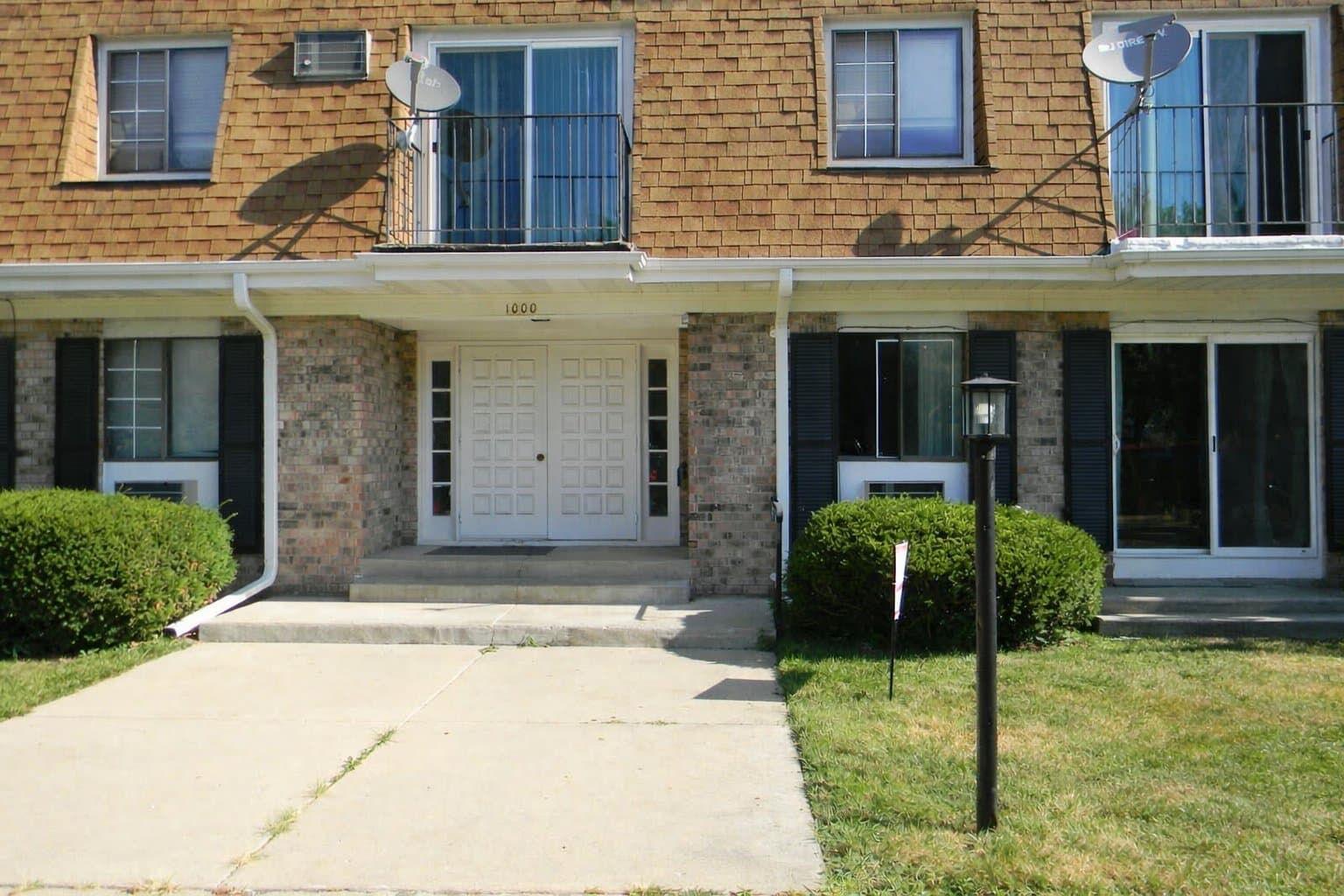 Harvard Apartment: 1000 West Roosevelt